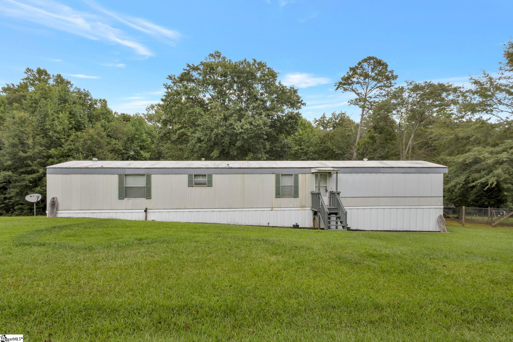 123 Twin Pond Road Easley, SC 29640