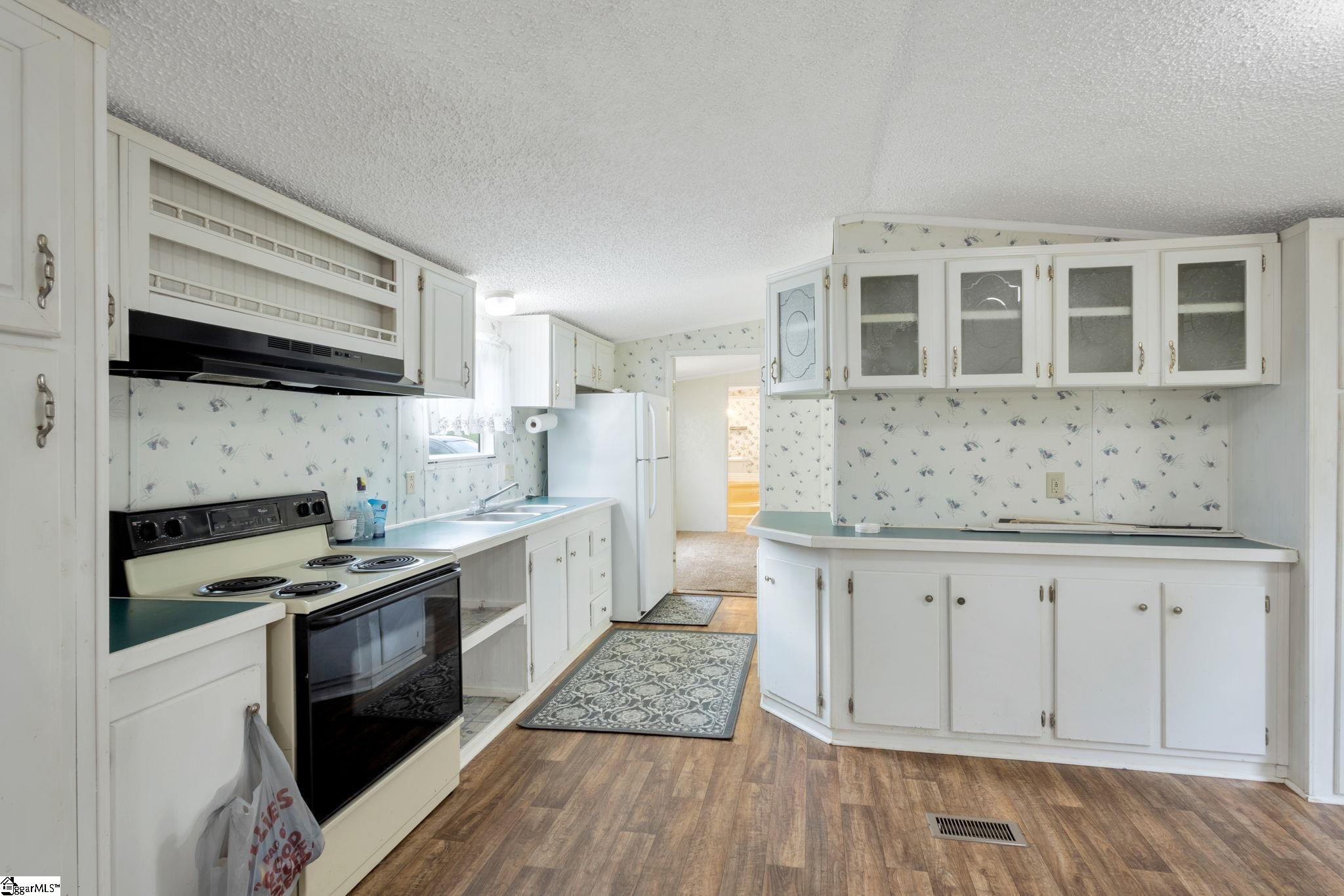 123 Twin Pond Road Easley, SC 29640
