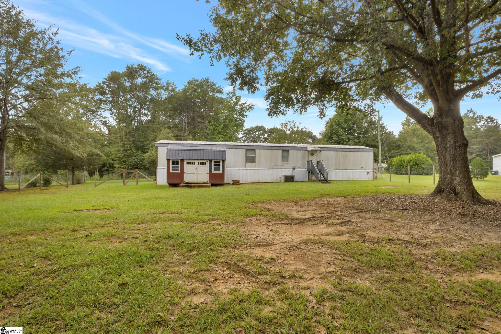 123 Twin Pond Road Easley, SC 29640