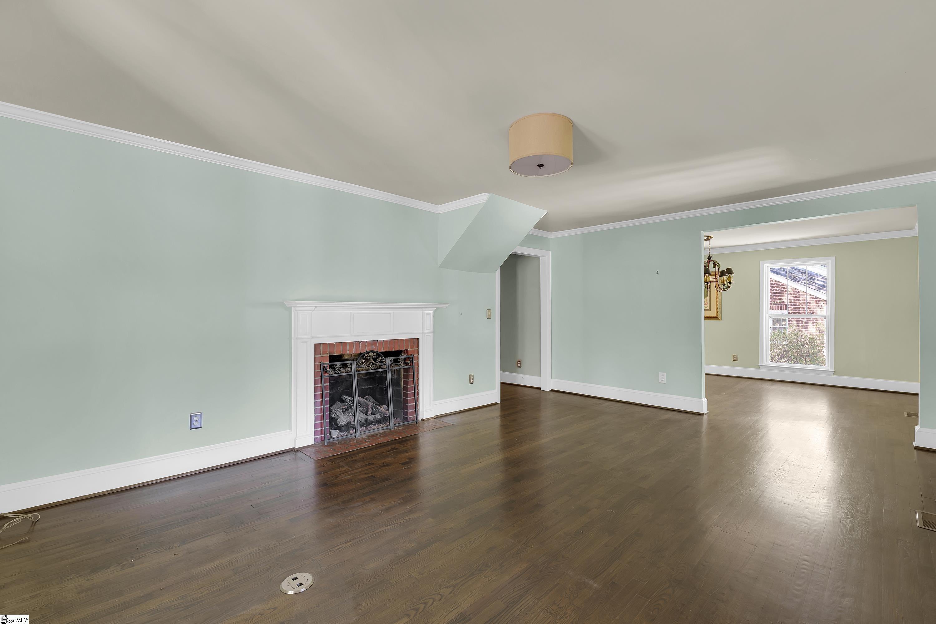 138 Augusta Court Greenville, SC 29605