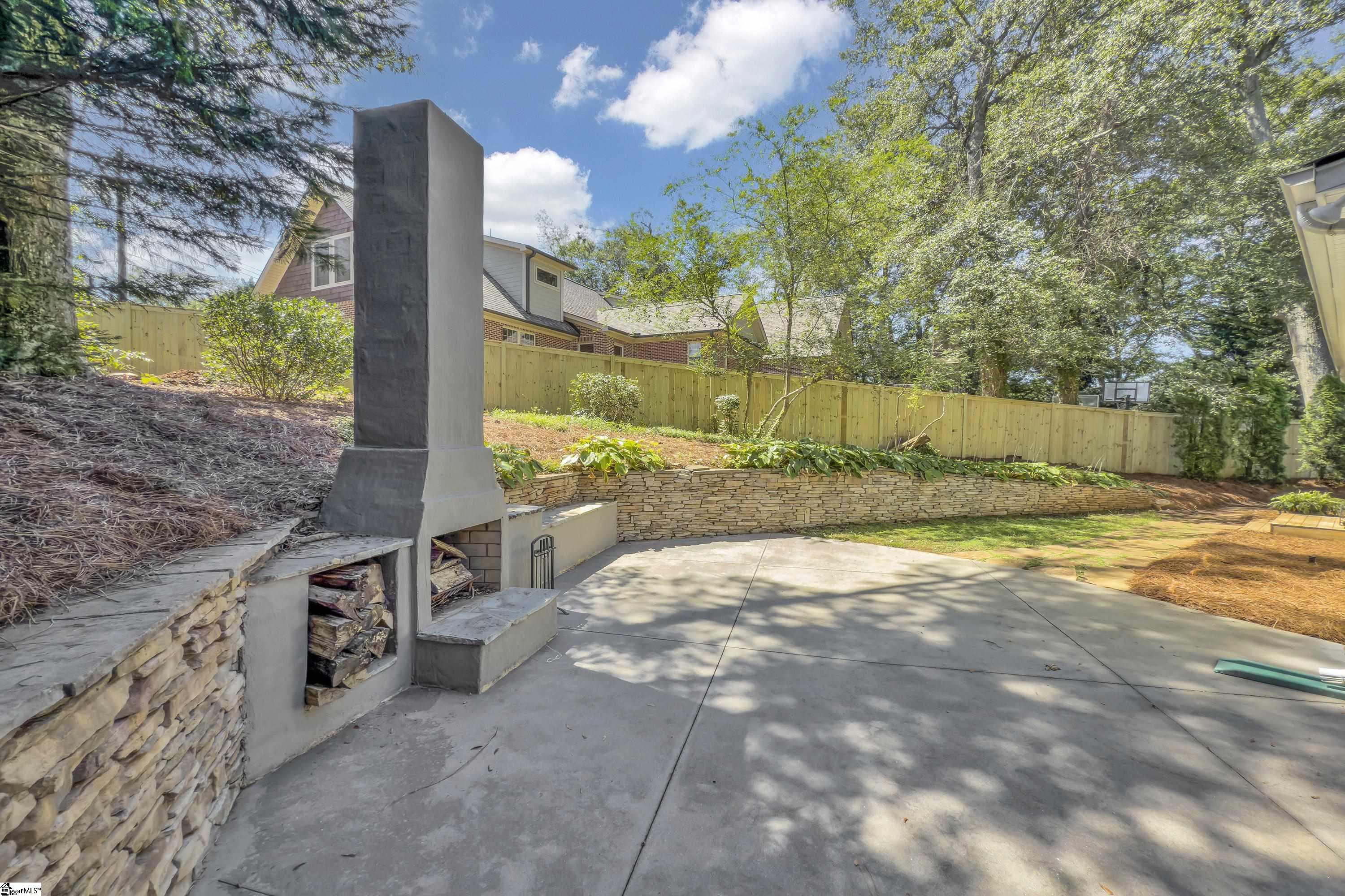 138 Augusta Court Greenville, SC 29605