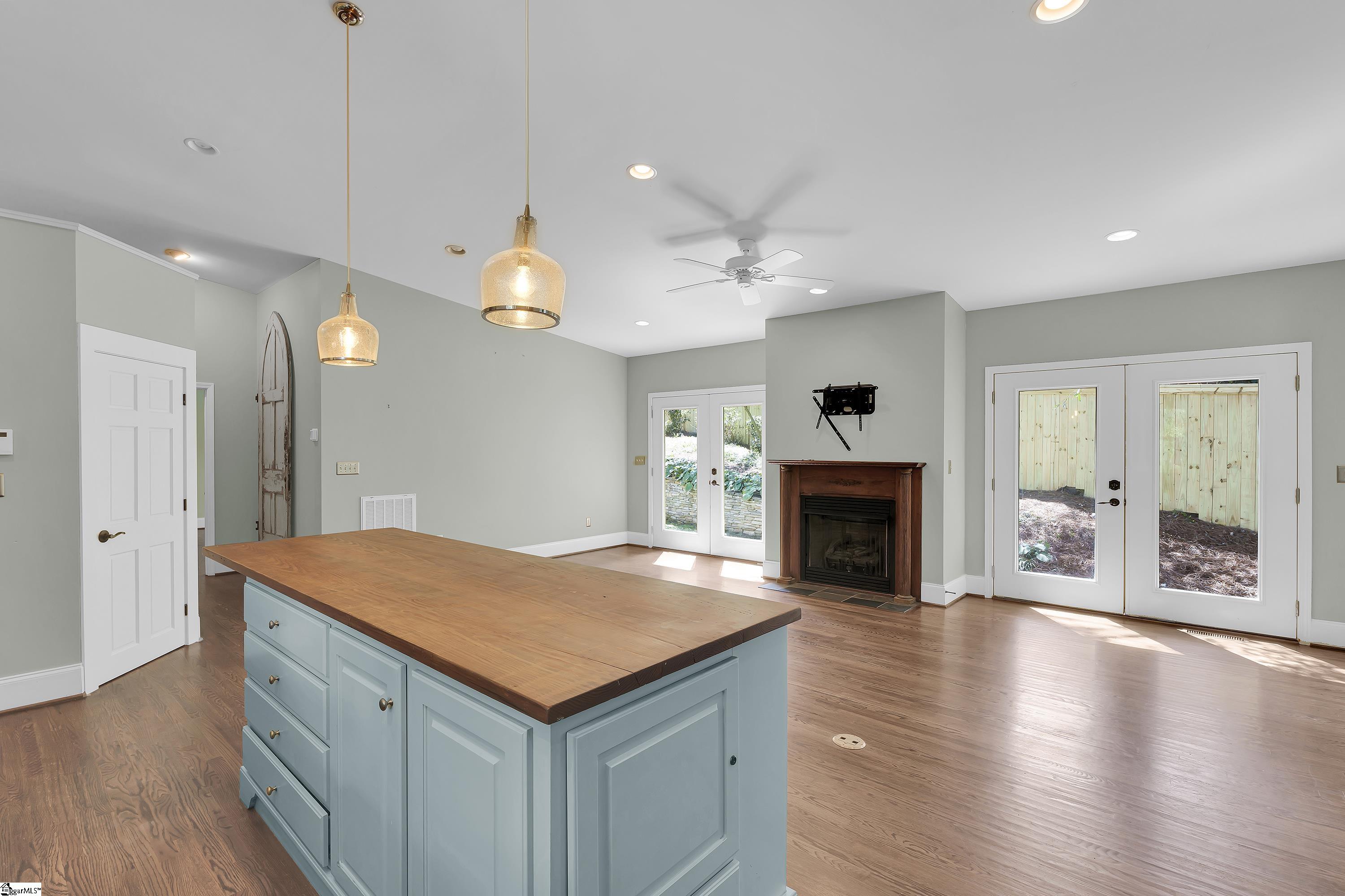 138 Augusta Court Greenville, SC 29605
