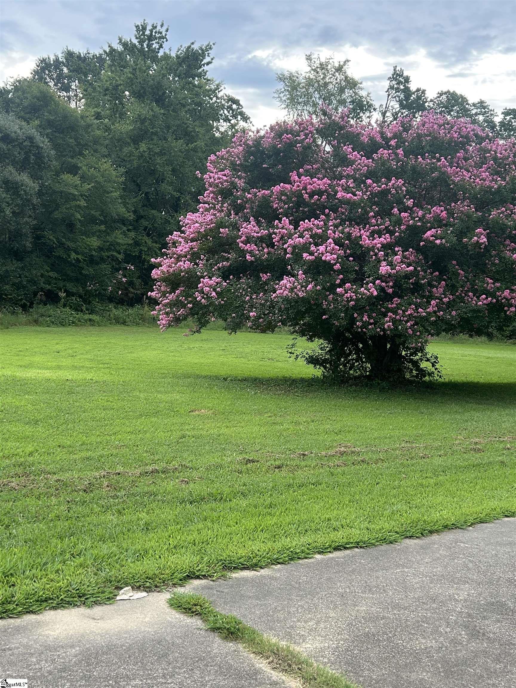 101 Old Grove Road Greenville, SC 29673