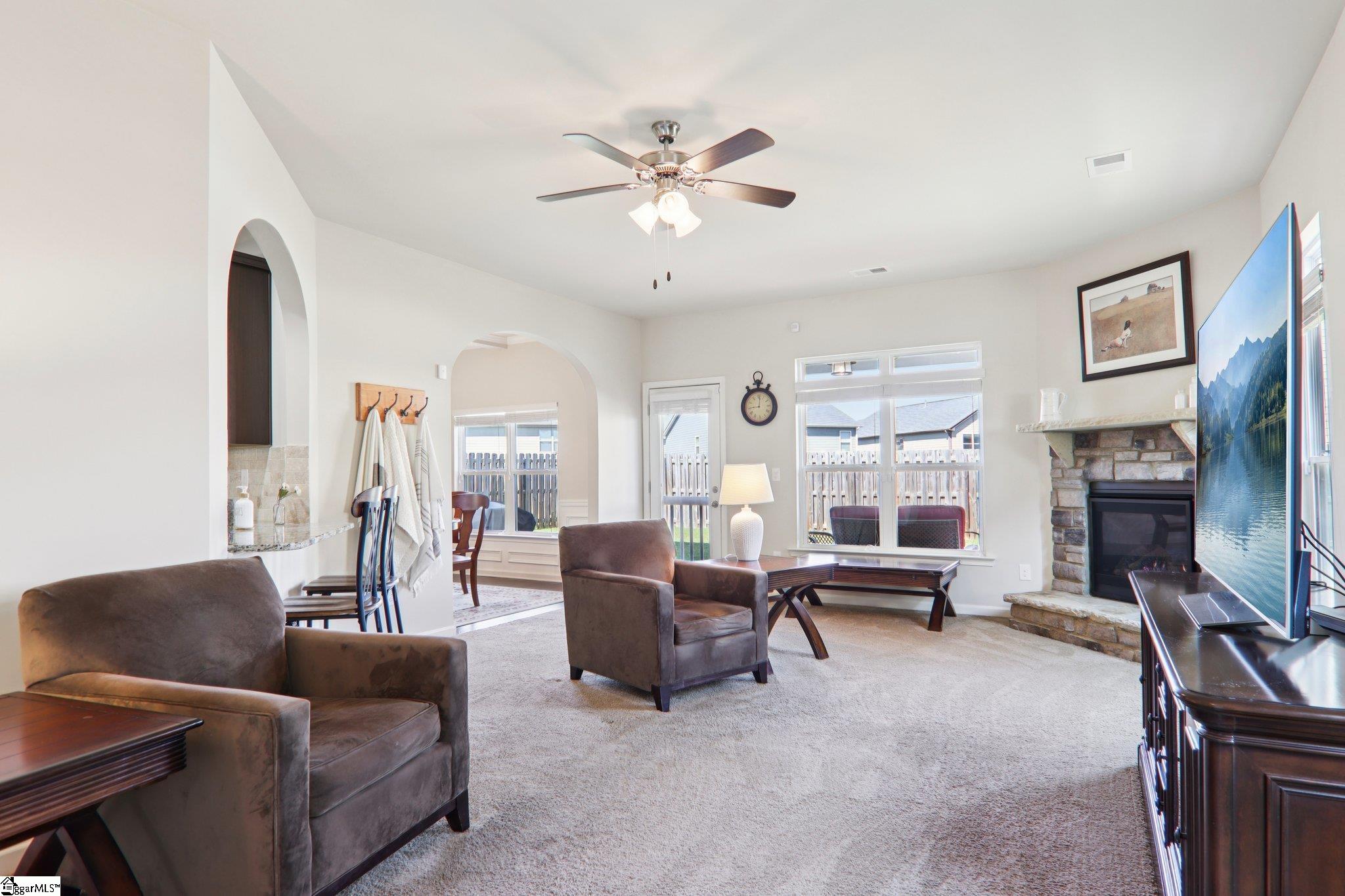 129 Deer Drive Powdersville, SC 29611