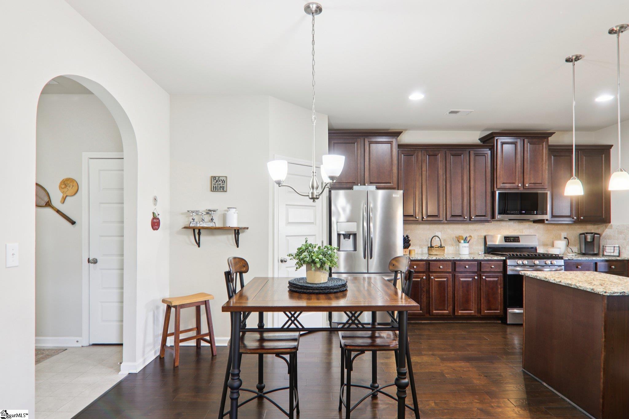 129 Deer Drive Powdersville, SC 29611