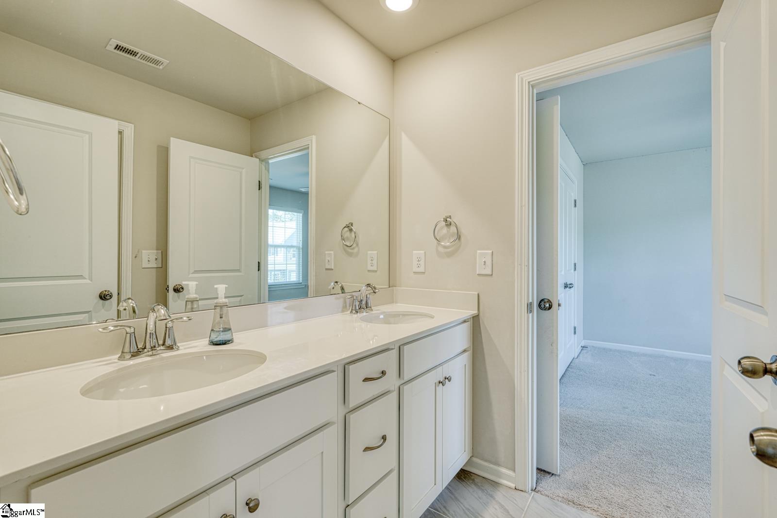 142 Magnolia Street Woodruff, SC 29388