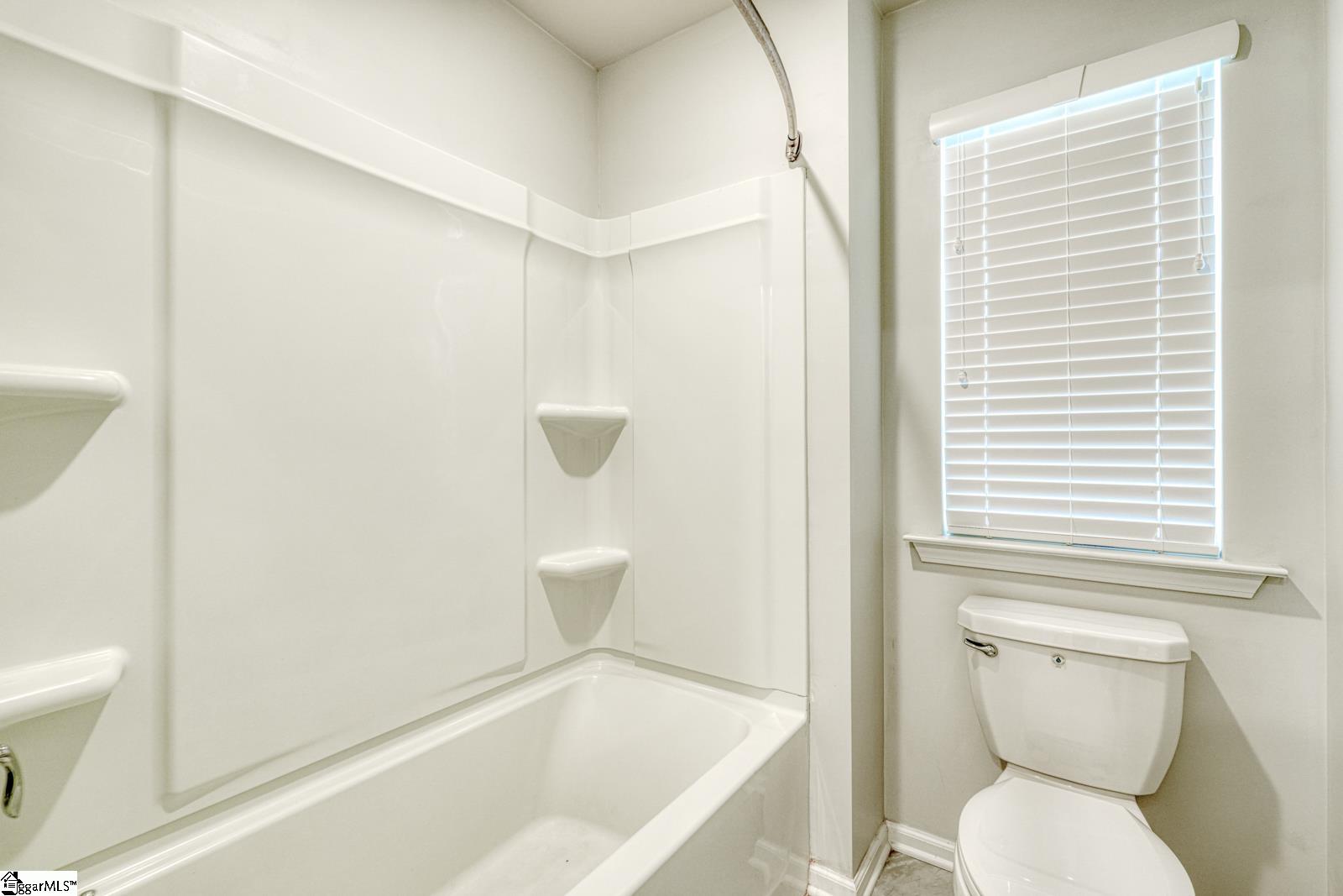 142 Magnolia Street Woodruff, SC 29388