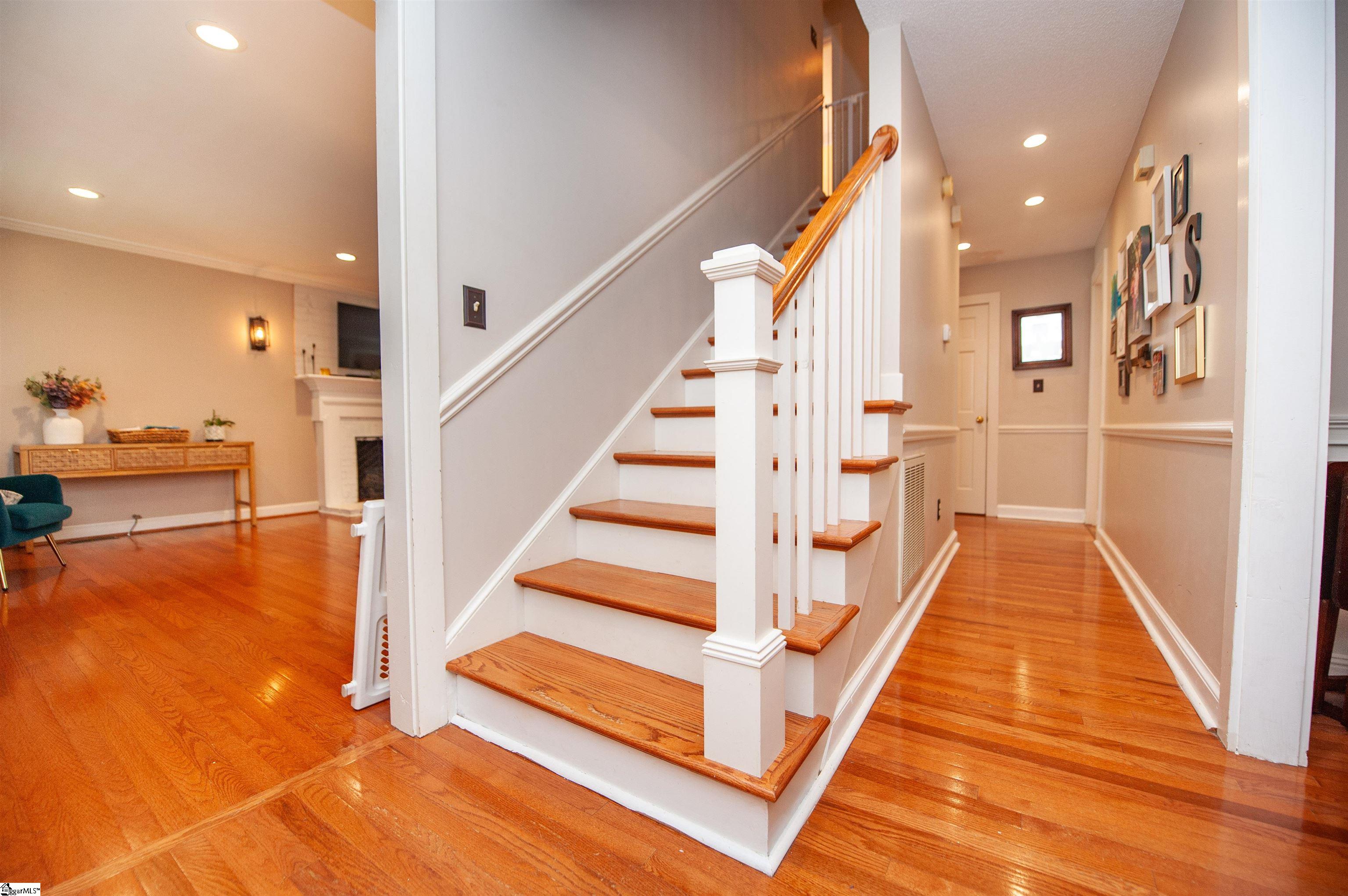307 Lakewinds Boulevard Inman, SC 29349