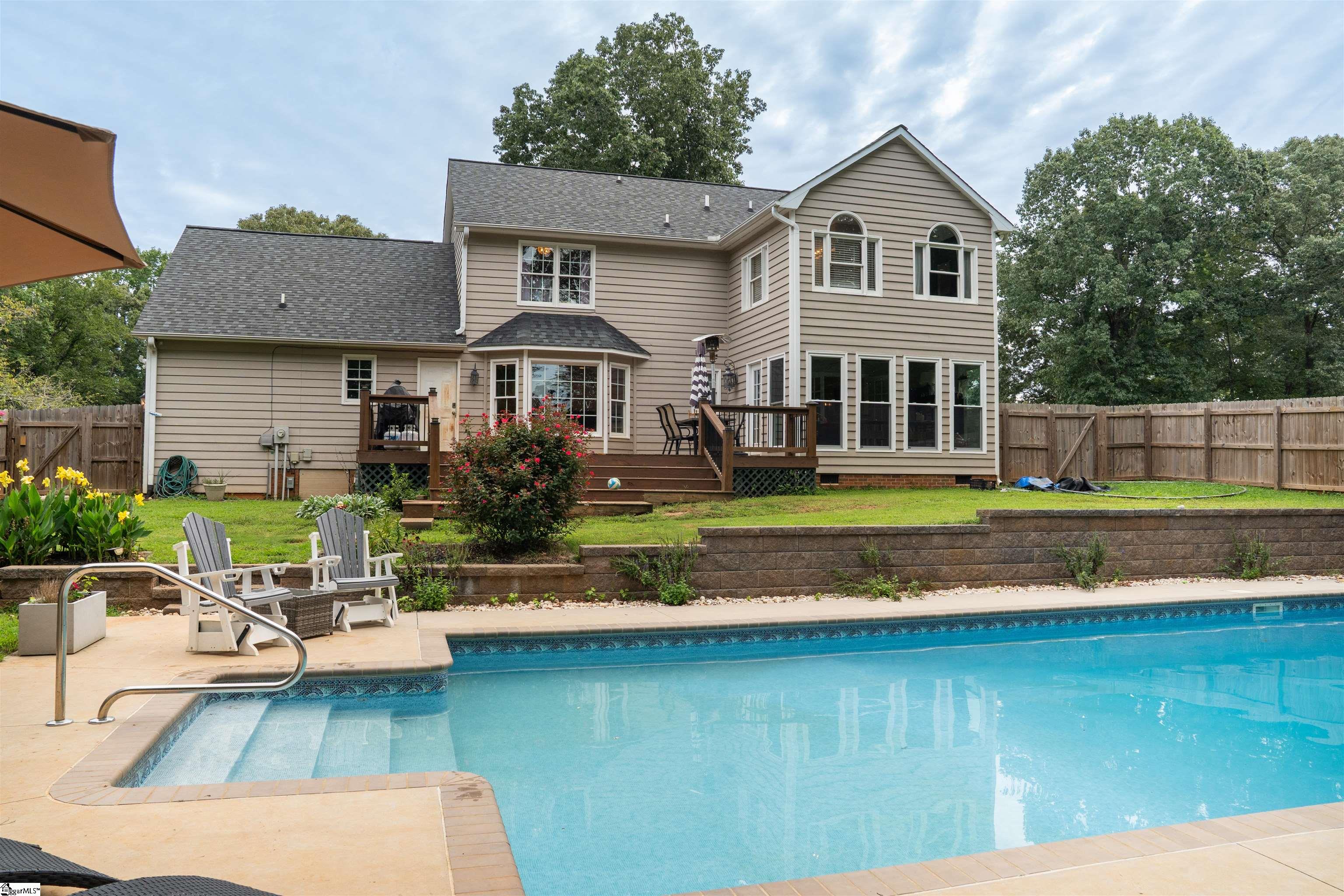 307 Lakewinds Boulevard Inman, SC 29349