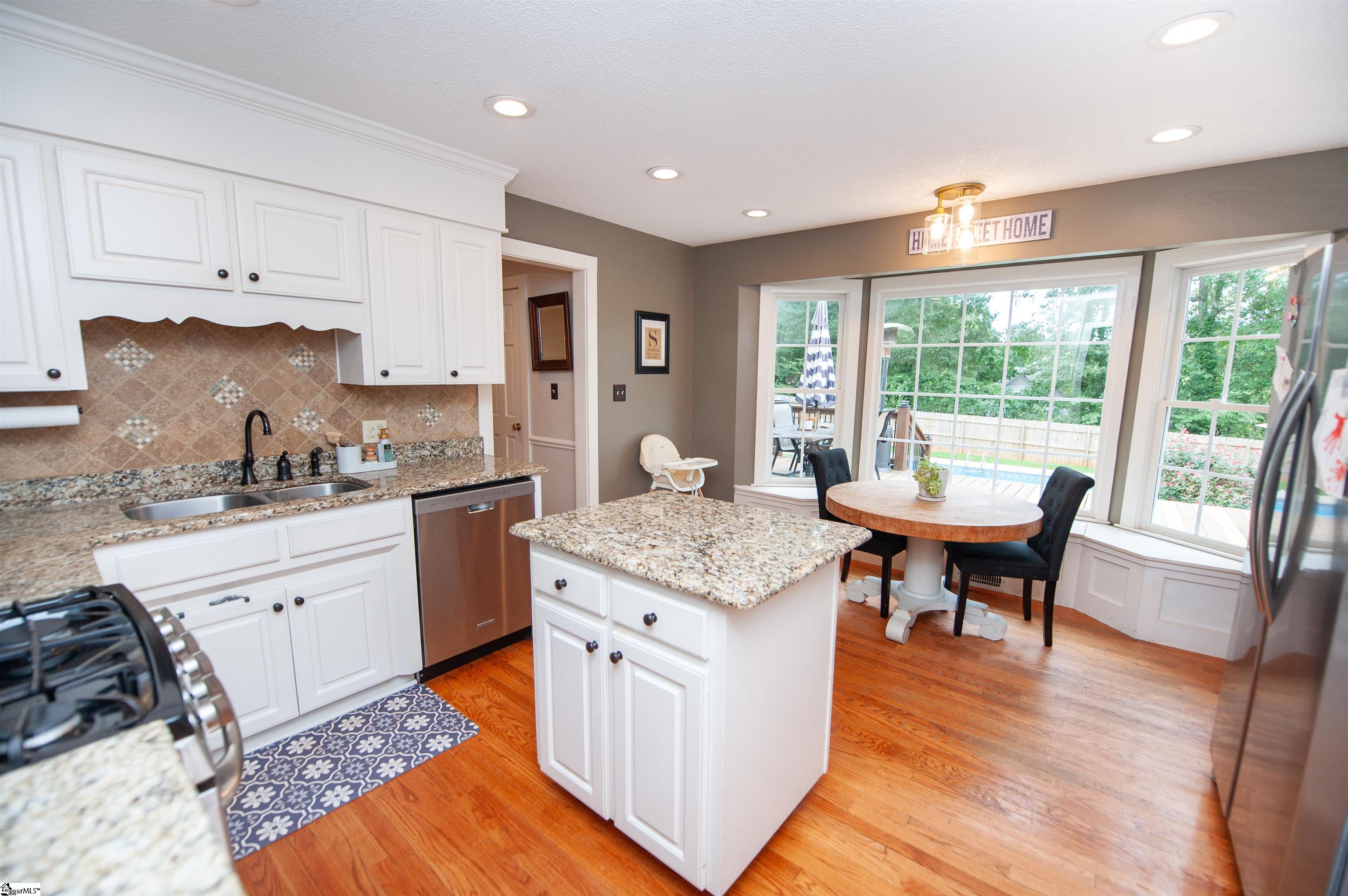 307 Lakewinds Boulevard Inman, SC 29349