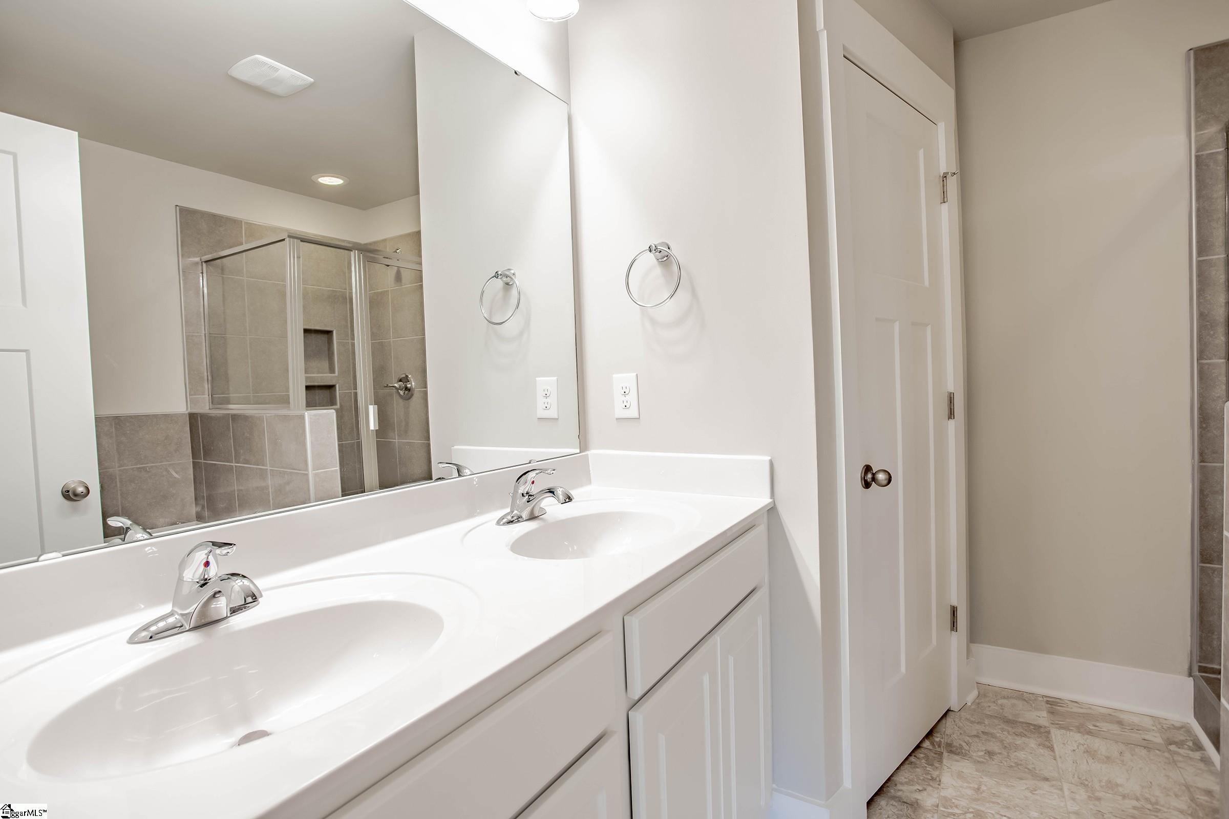 374 Hague Drive Duncan, SC 29334