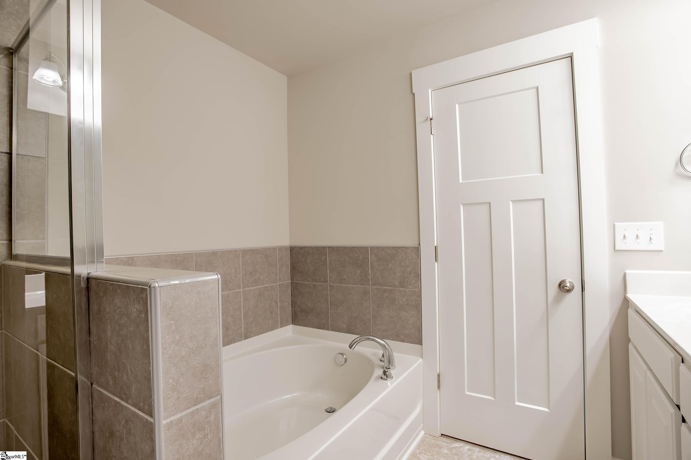 374 Hague Drive Duncan, SC 29334