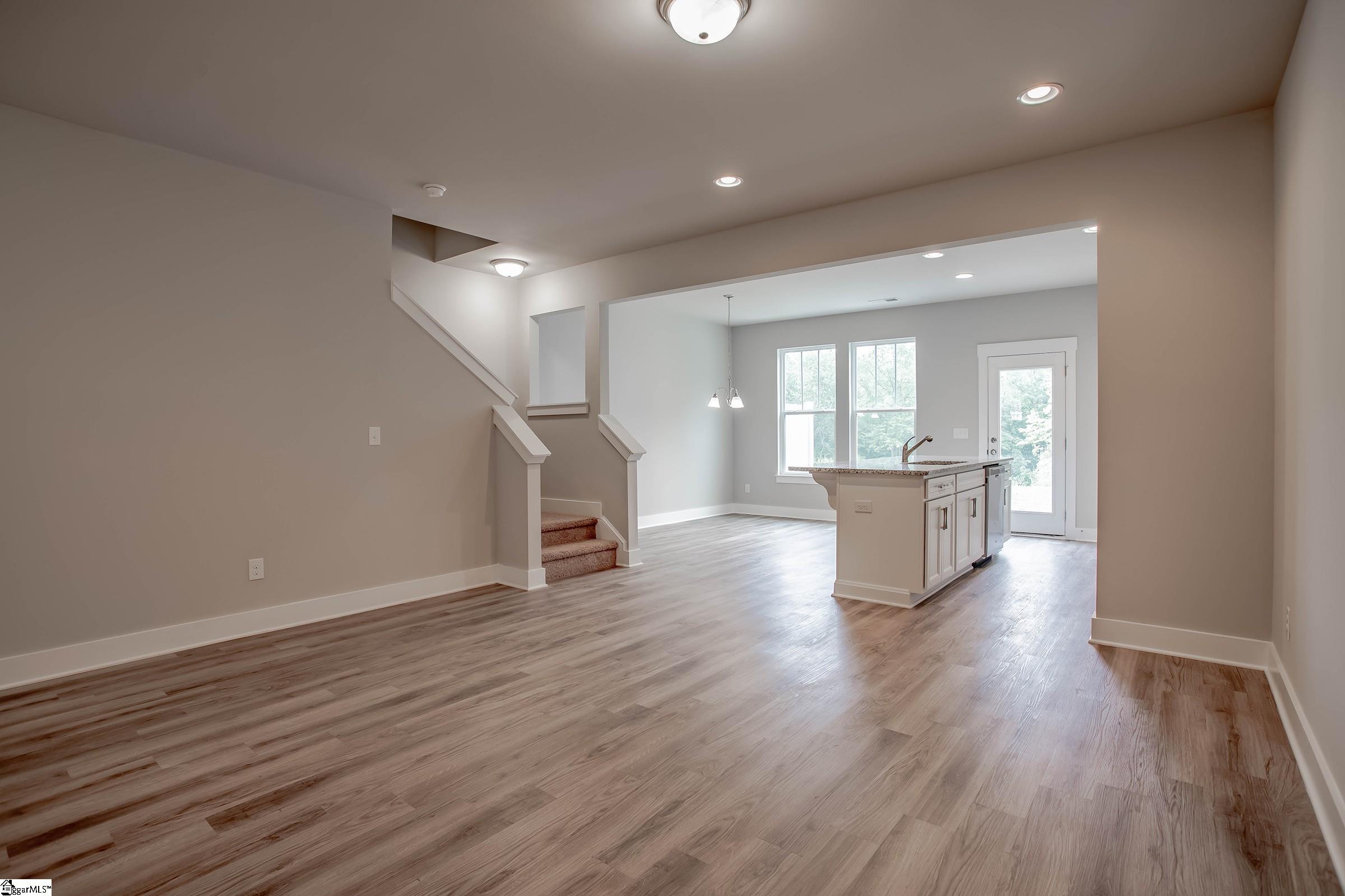 374 Hague Drive Duncan, SC 29334