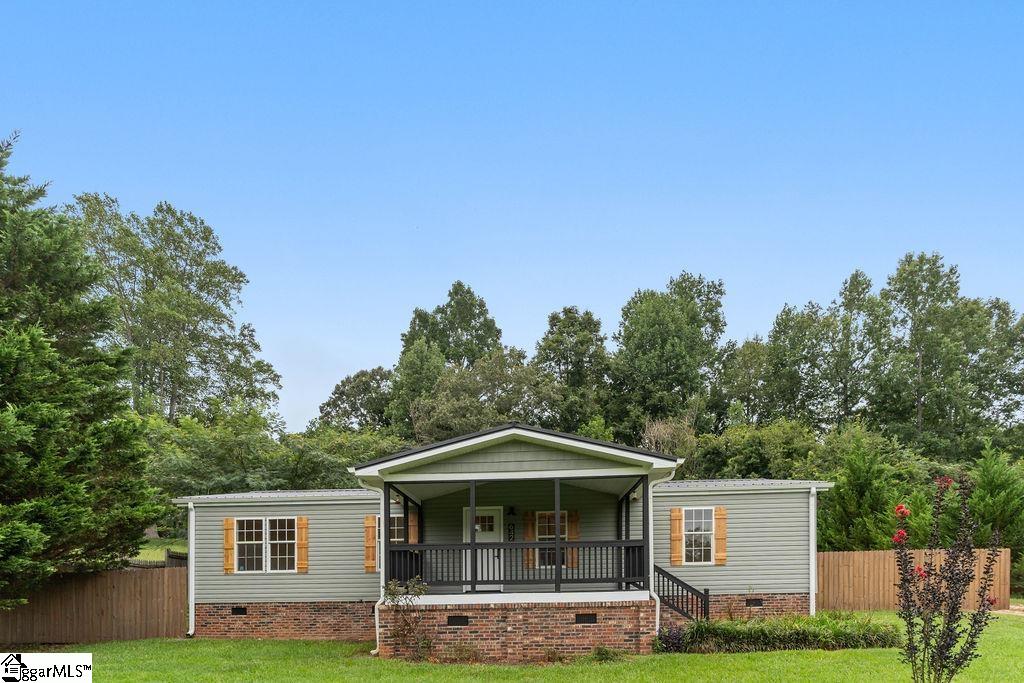 642 Dacusville Road Marietta, SC 29661-9553