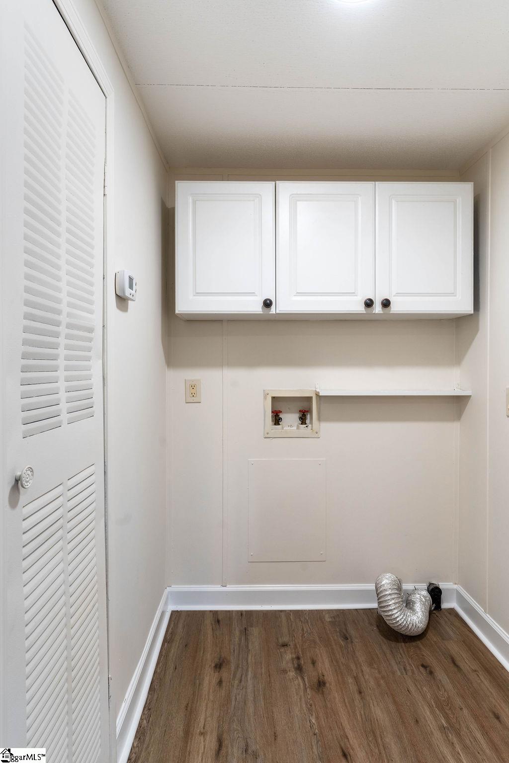 642 Dacusville Road Marietta, SC 29661-9553