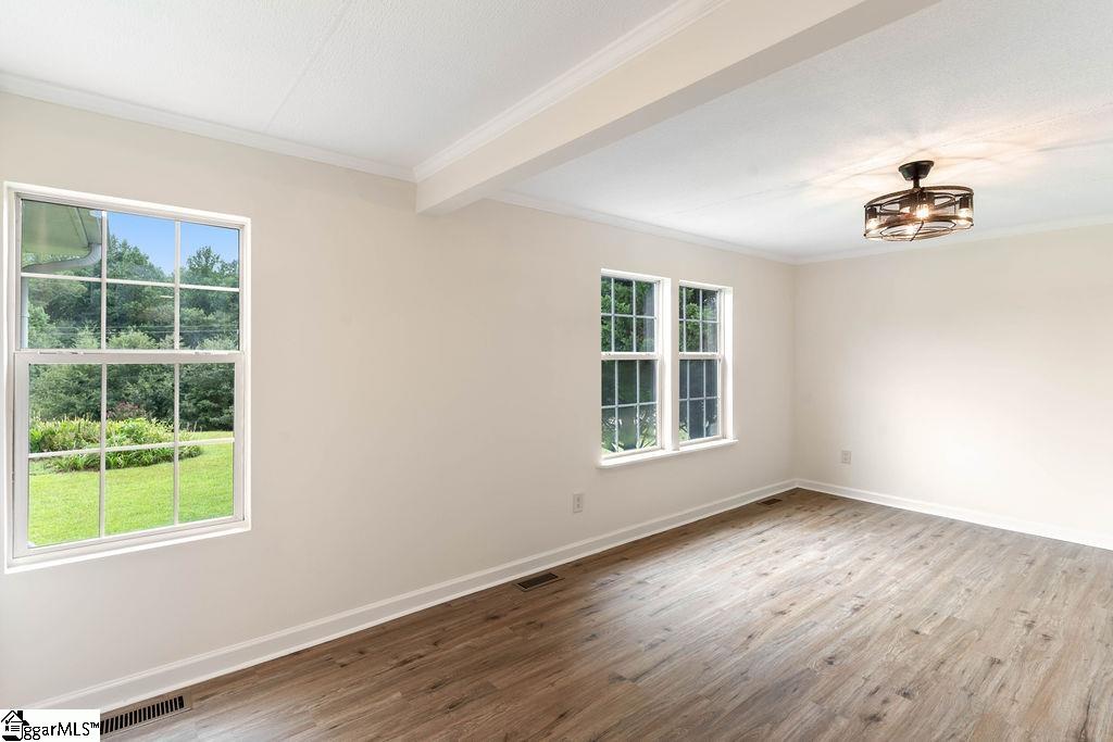 642 Dacusville Road Marietta, SC 29661-9553