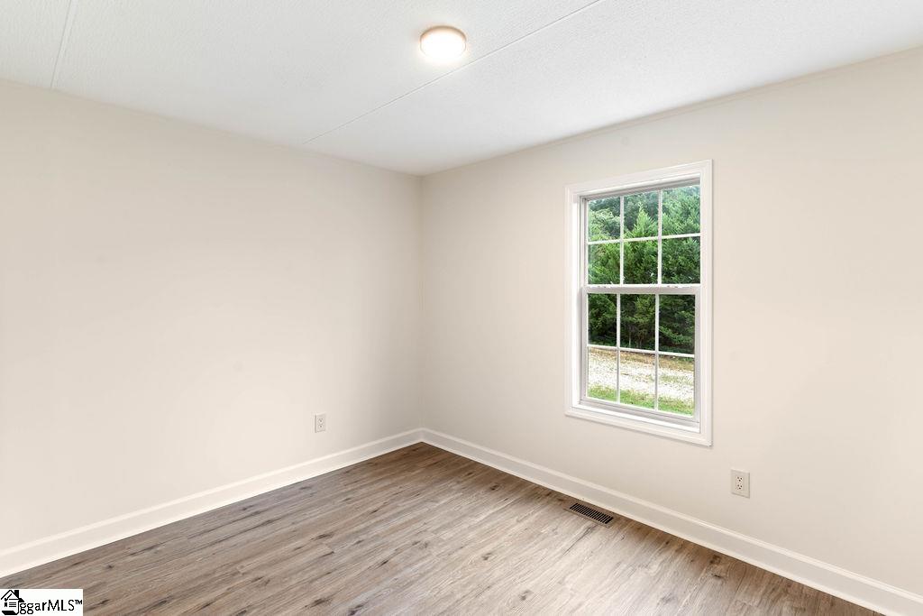 642 Dacusville Road Marietta, SC 29661-9553
