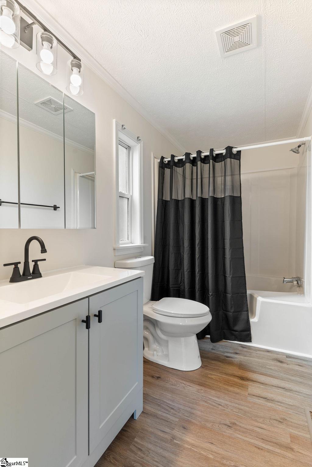 642 Dacusville Road Marietta, SC 29661-9553