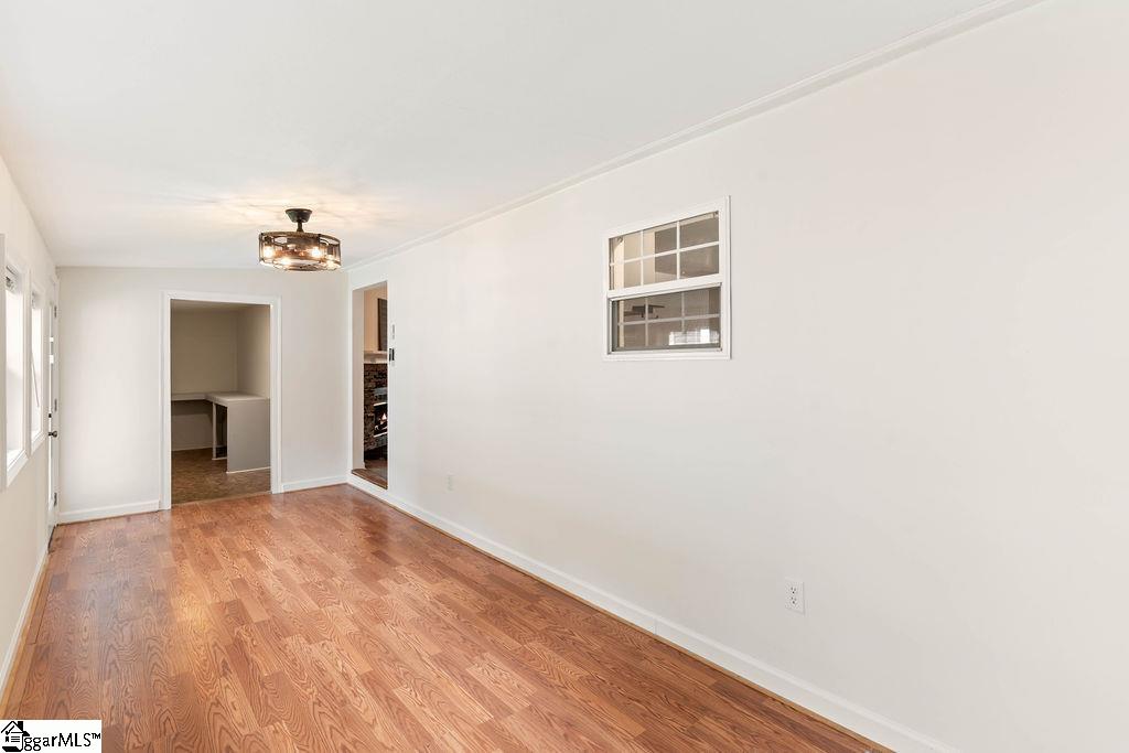 642 Dacusville Road Marietta, SC 29661-9553