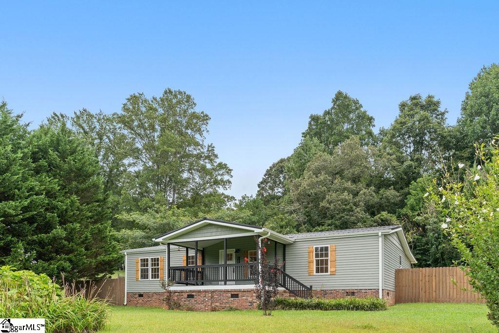 642 Dacusville Road Marietta, SC 29661-9553