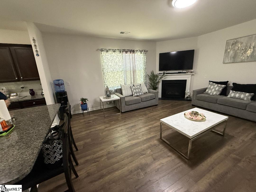 19 Darrowby Way Simpsonville, SC 29680