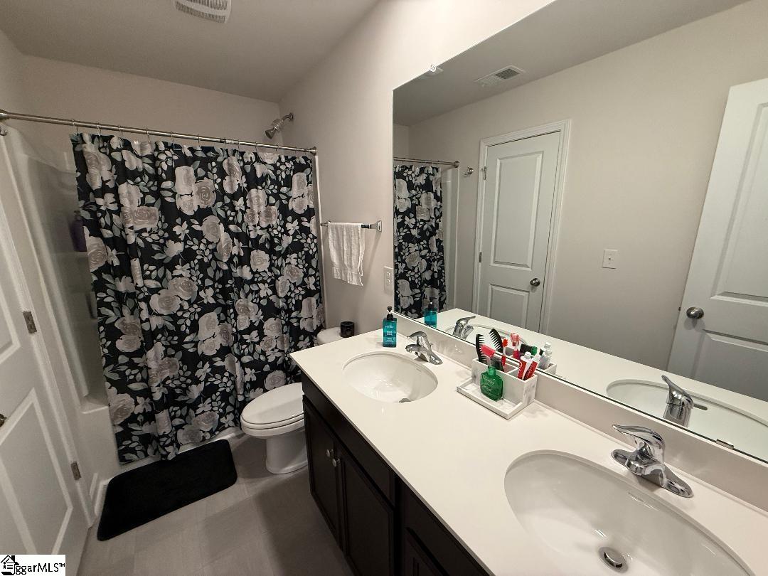 19 Darrowby Way Simpsonville, SC 29680