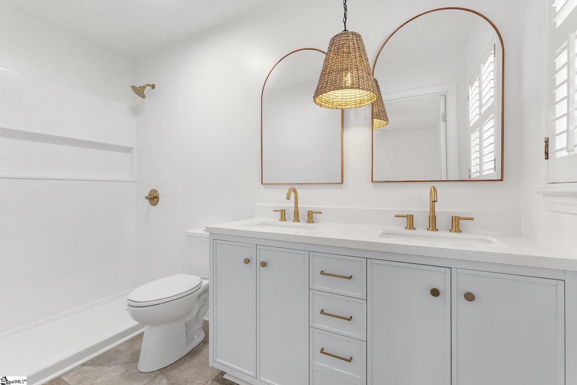 203 Fernwood Circle Anderson, SC 29626