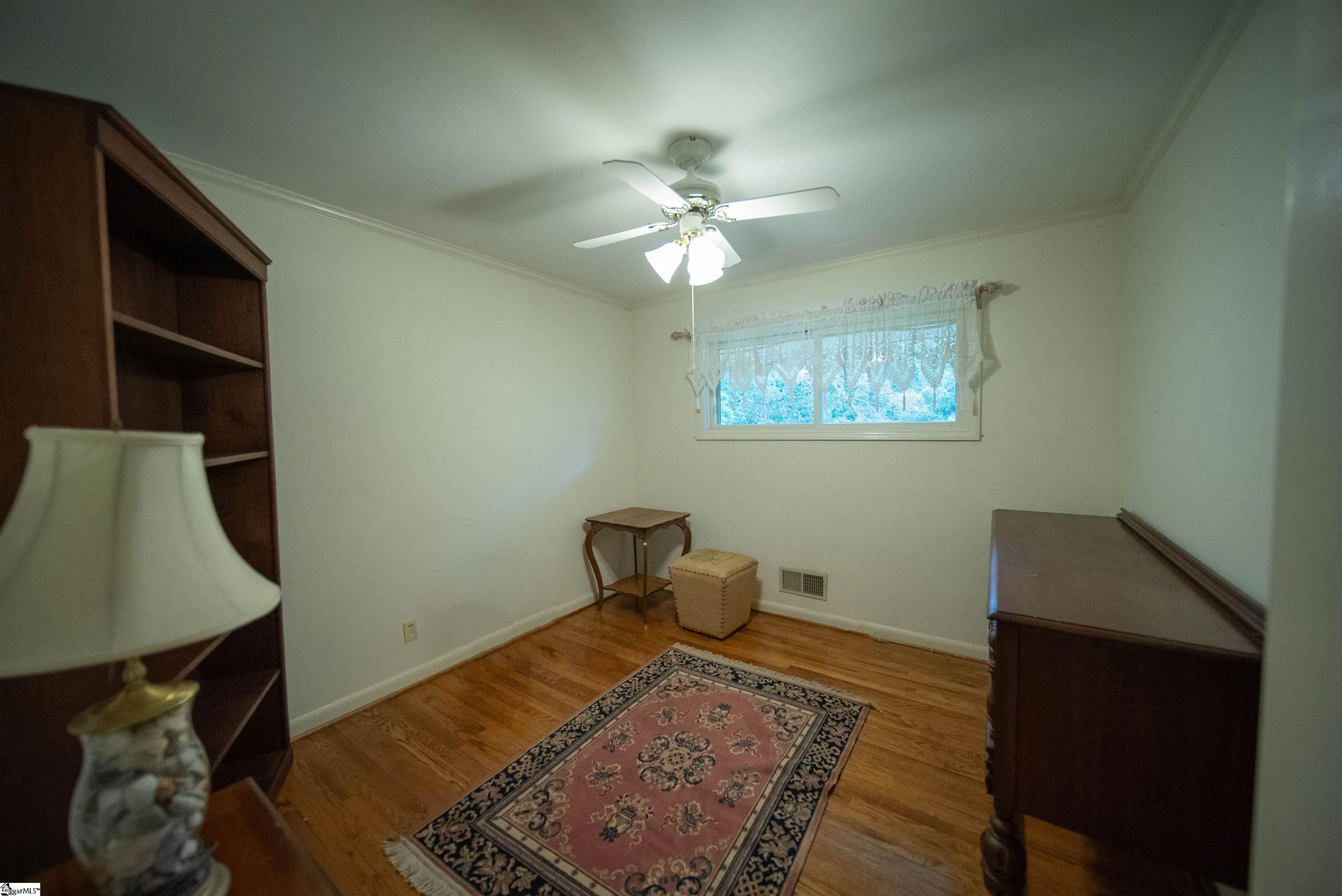 111 N Lanford Road Spartanburg, SC 29301