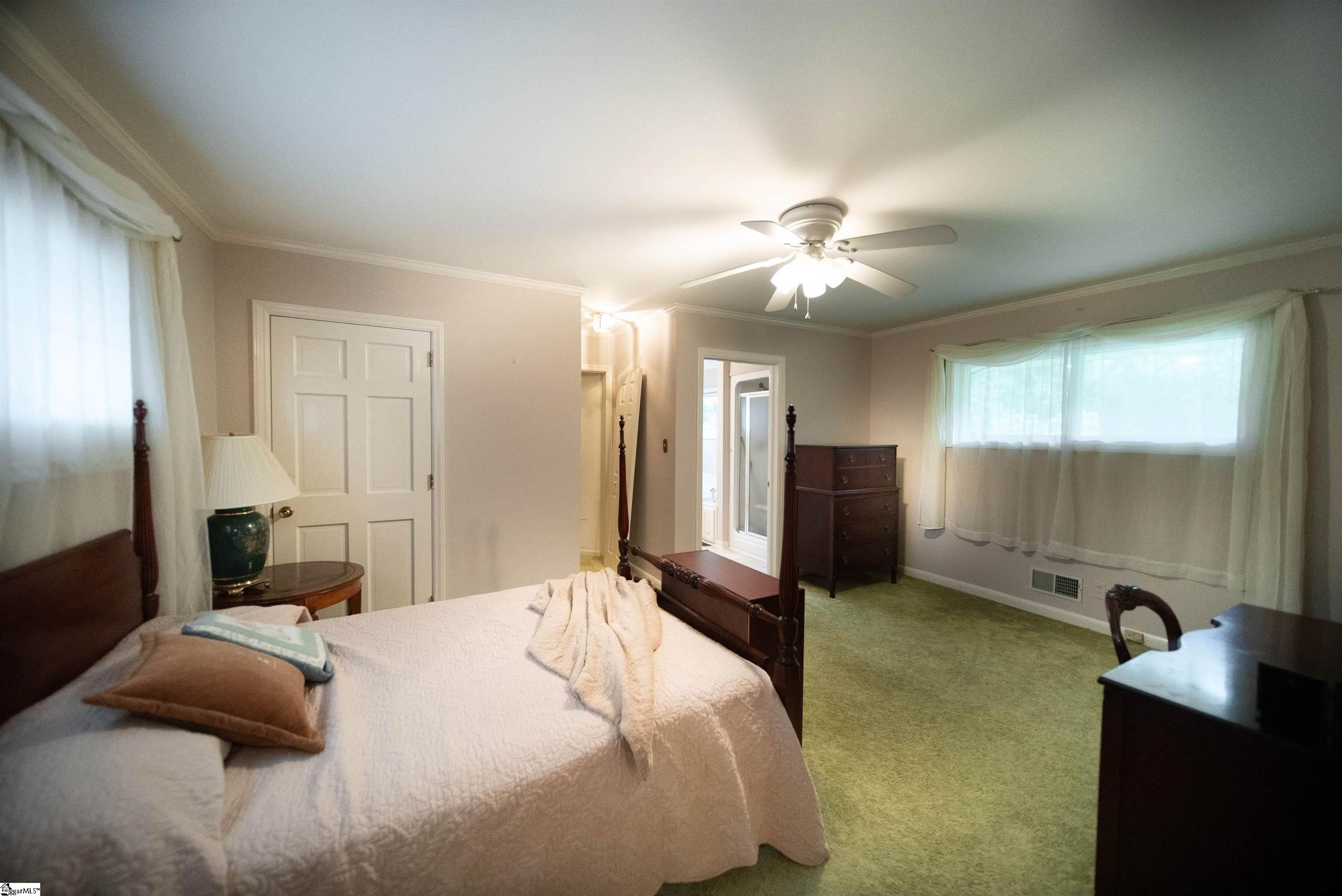 111 N Lanford Road Spartanburg, SC 29301