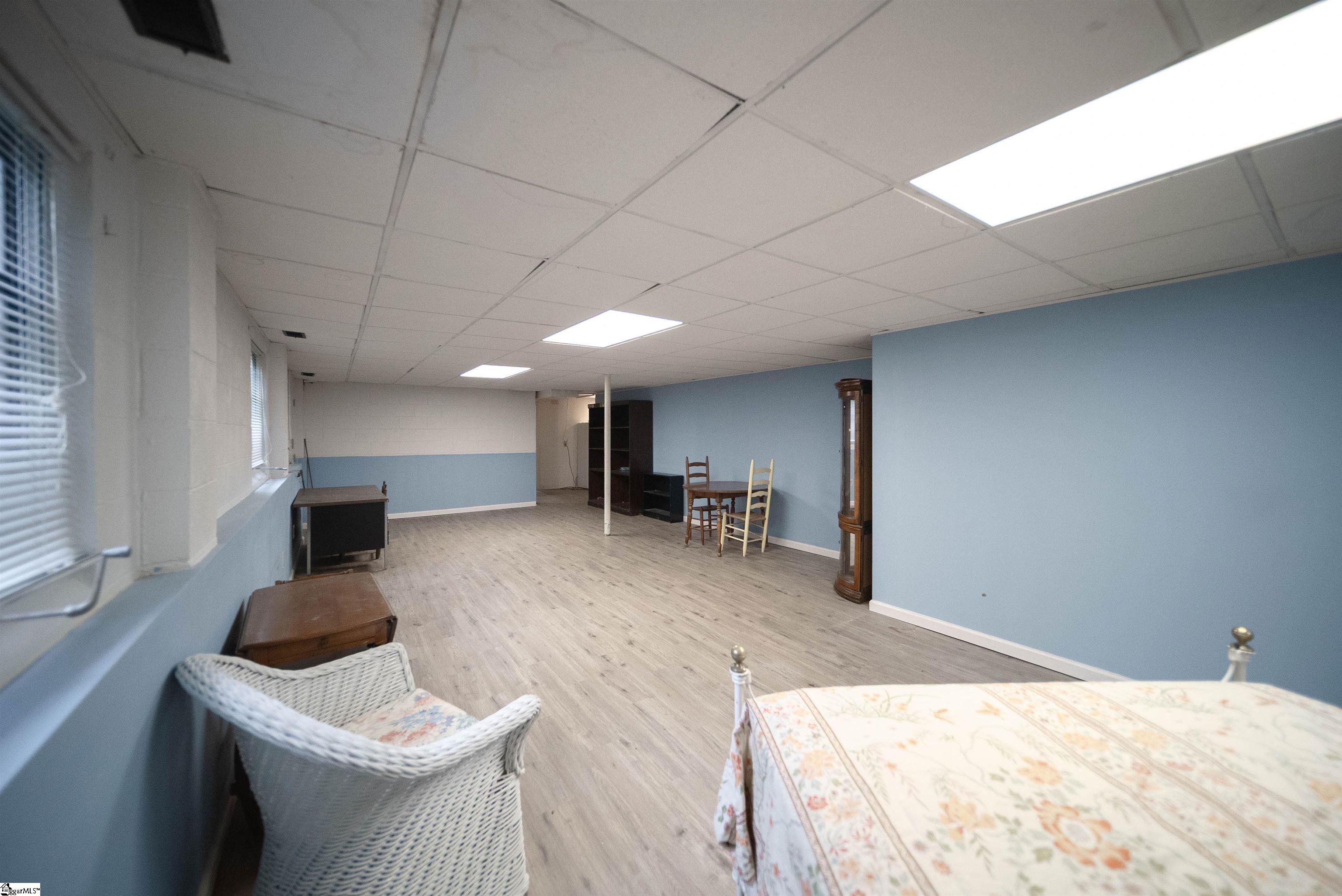 111 N Lanford Road Spartanburg, SC 29301