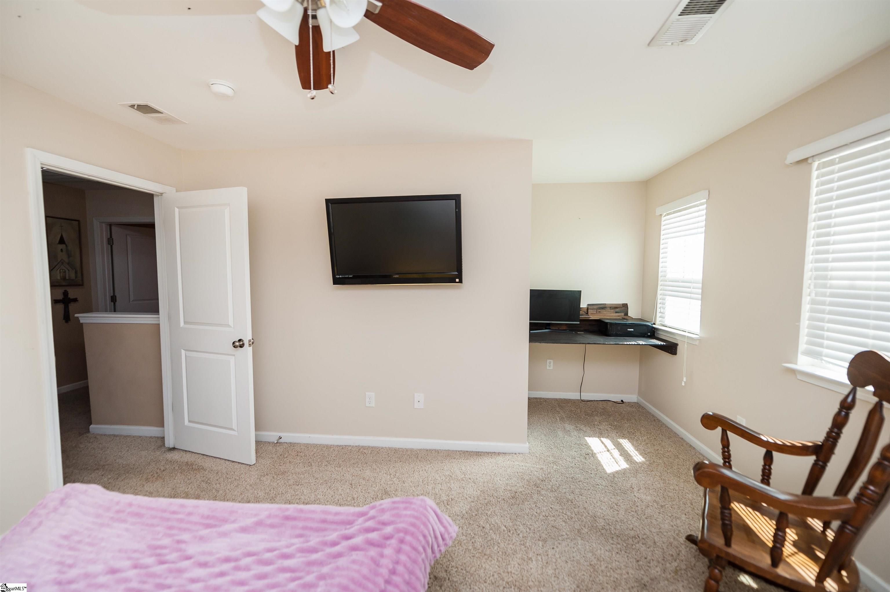 267 Castleton Circle Boiling Springs, SC 29316