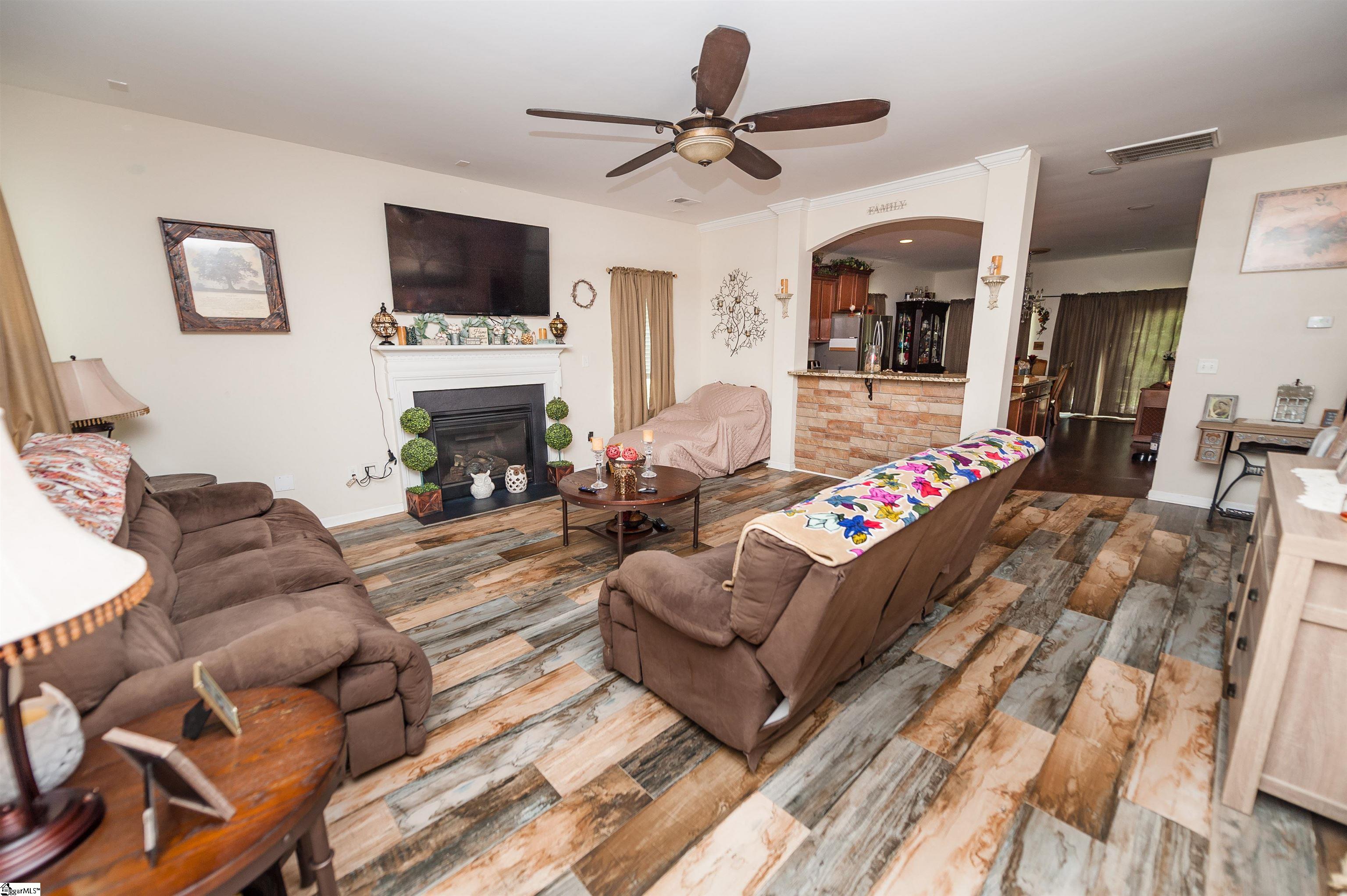 267 Castleton Circle Boiling Springs, SC 29316