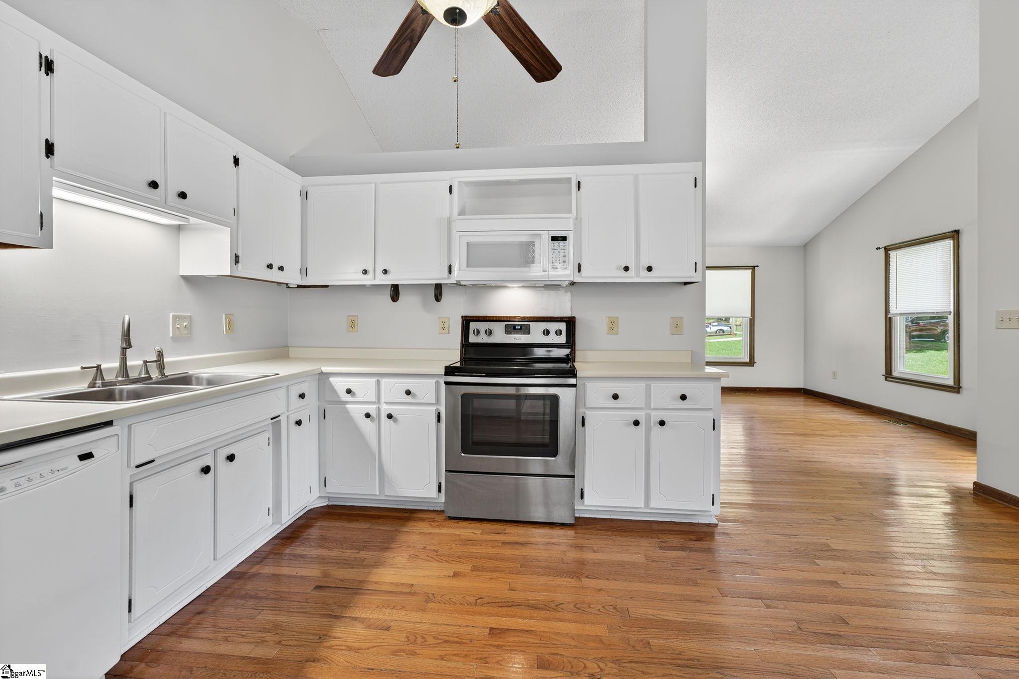 221 Cardington Avenue Piedmont, SC 29673
