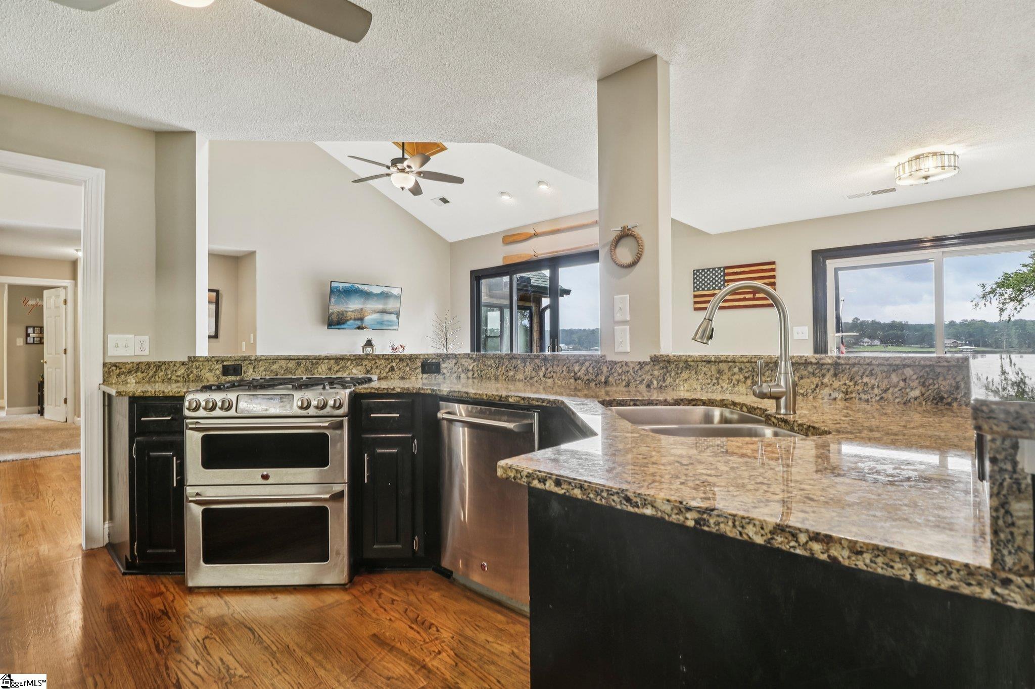 118 Pucketts Cove Road Greenwood, SC 29649