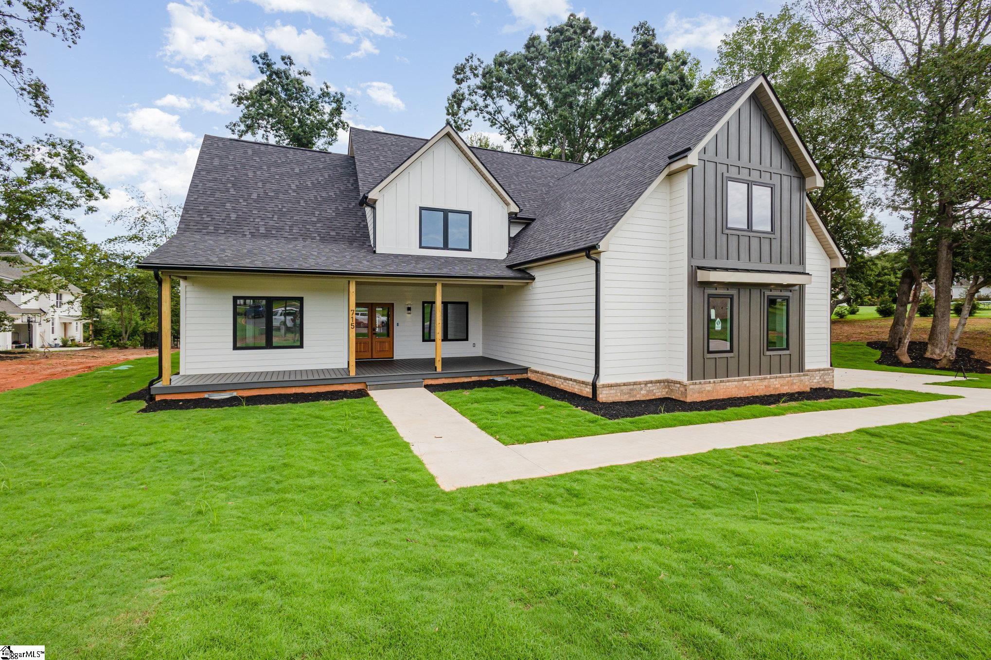 715 Tenerriffe Court Woodruff, SC 29388