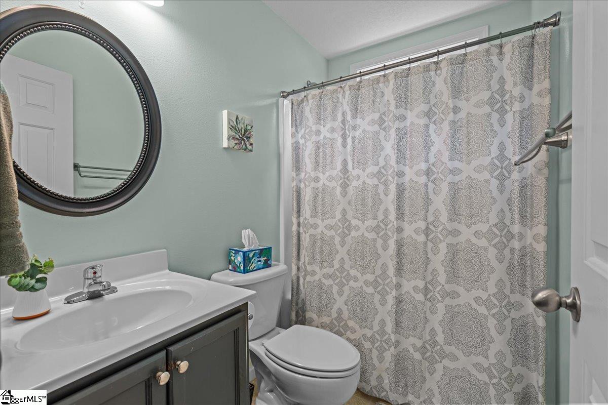 137 Duraleigh Road Anderson, SC 29621