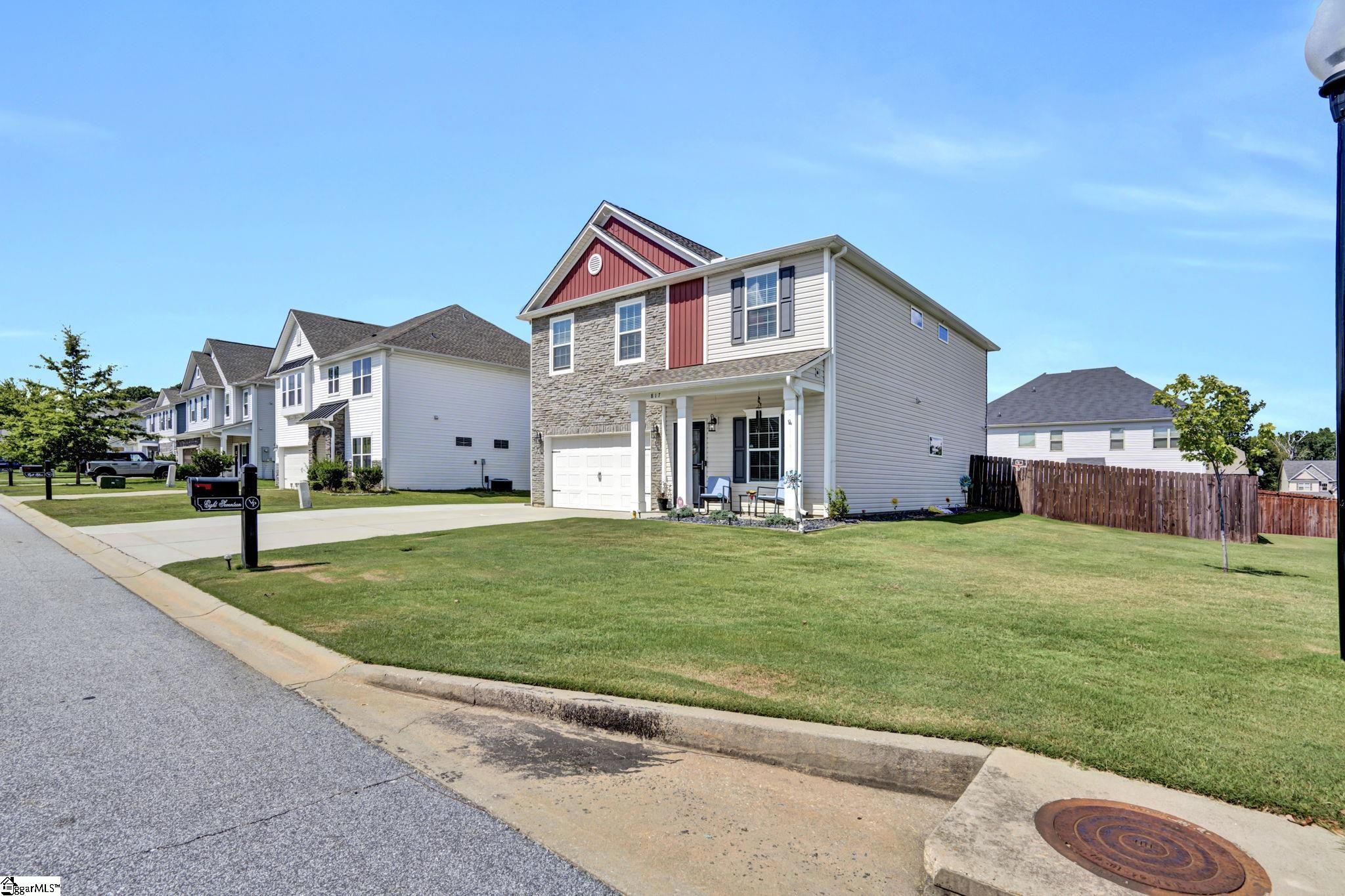 817 Camberwell Road Simpsonville, SC 29680-8202