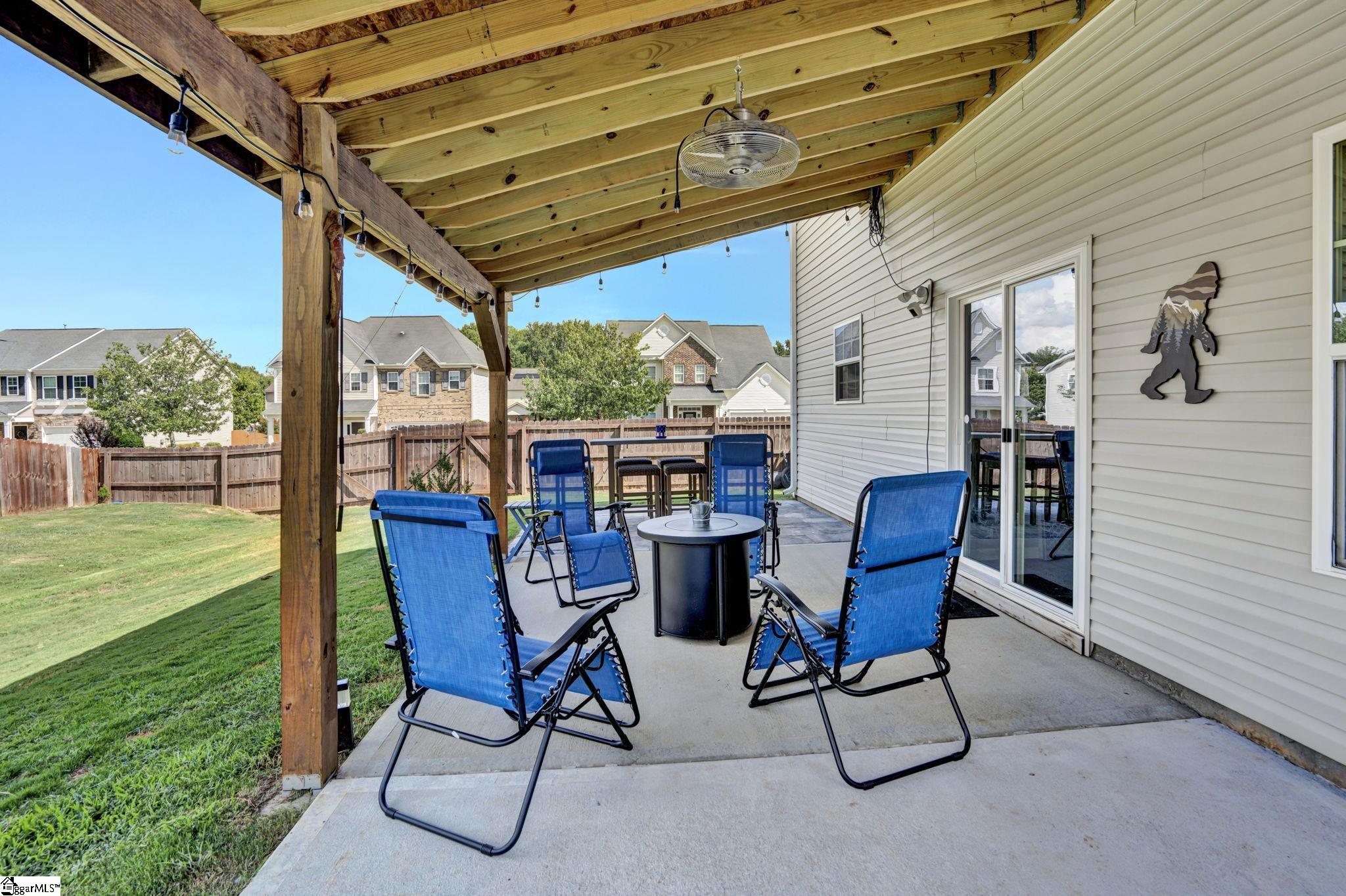 817 Camberwell Road Simpsonville, SC 29680-8202