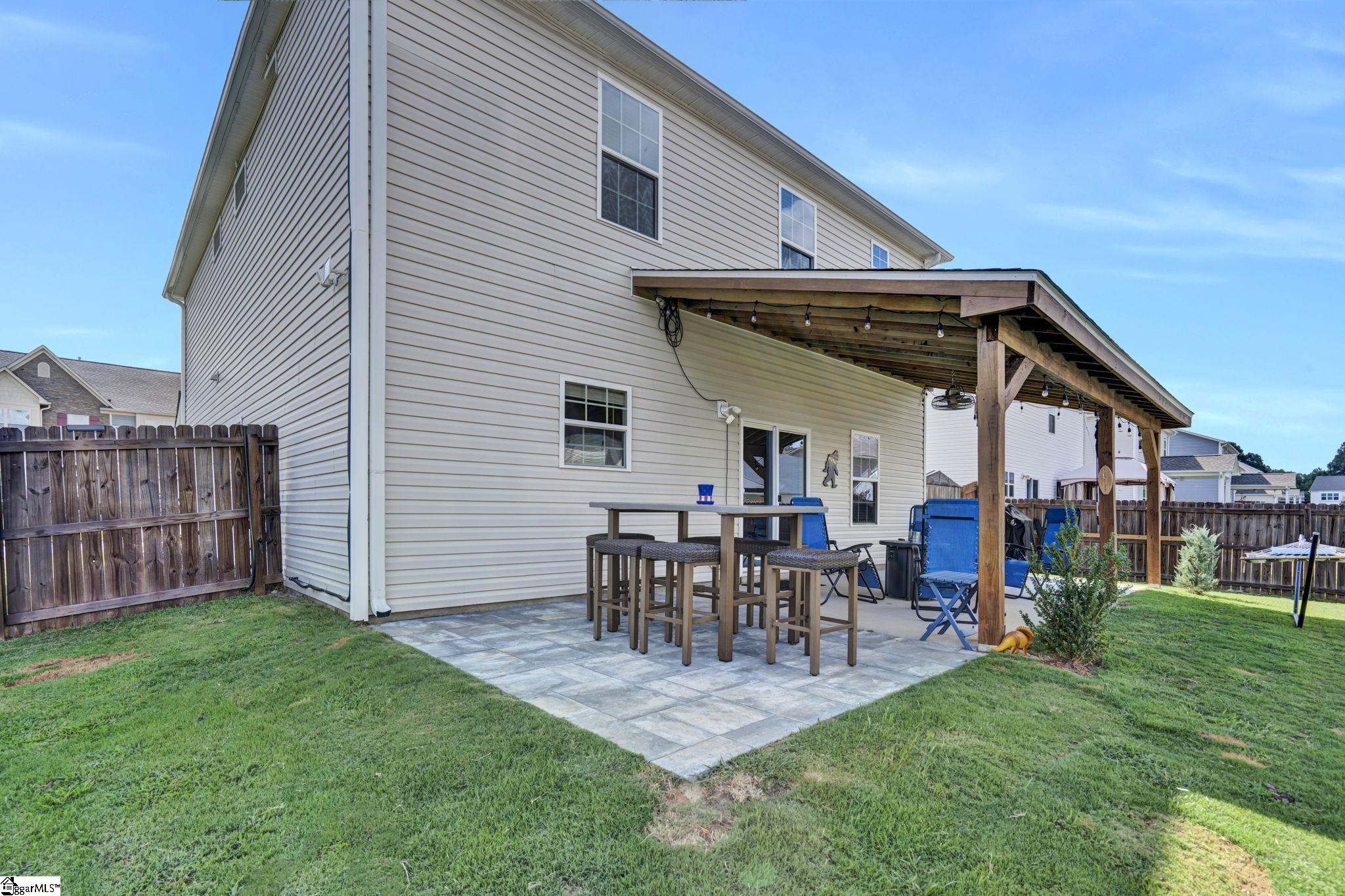 817 Camberwell Road Simpsonville, SC 29680-8202