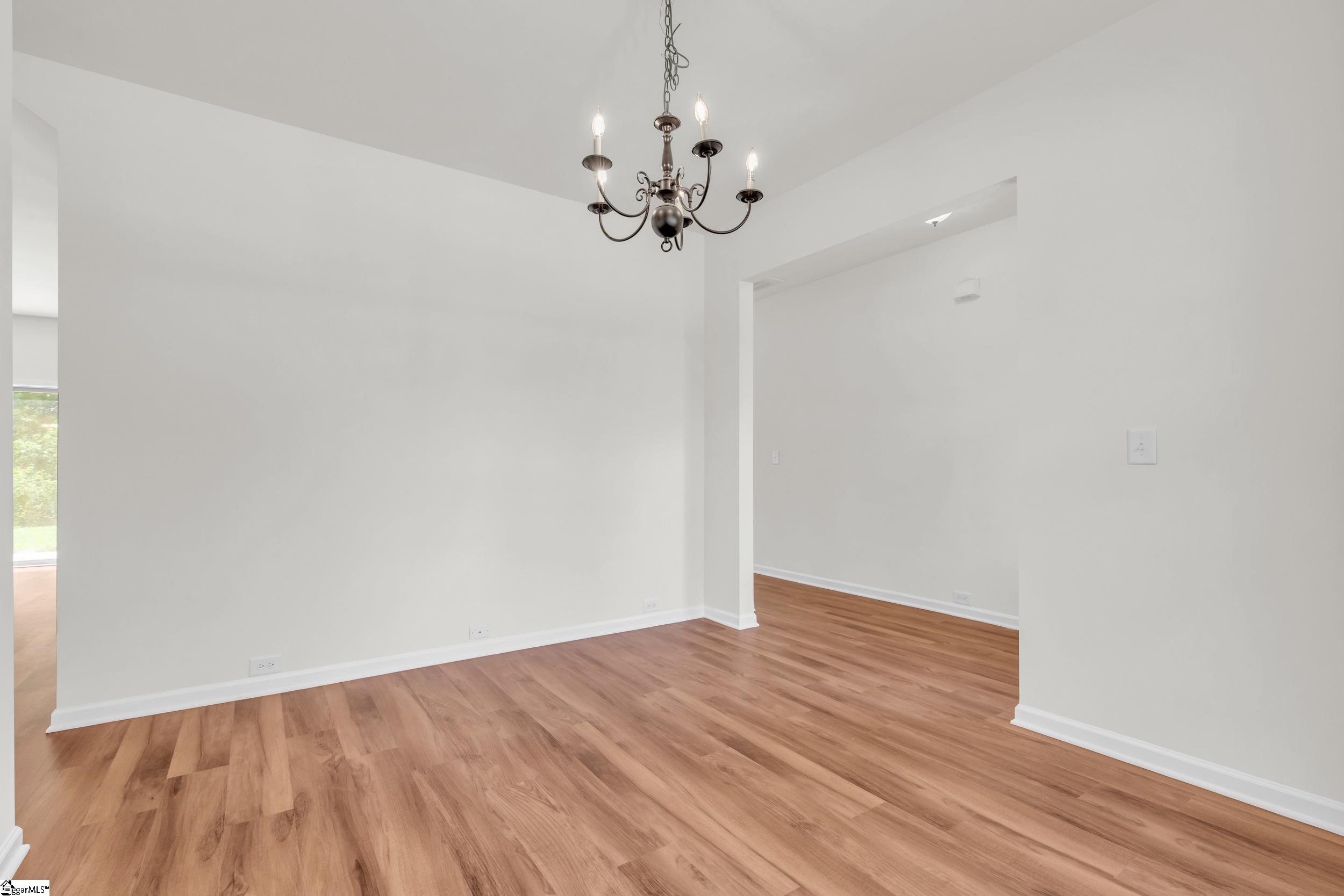 23 Shefleys Road Simpsonville, SC 29680
