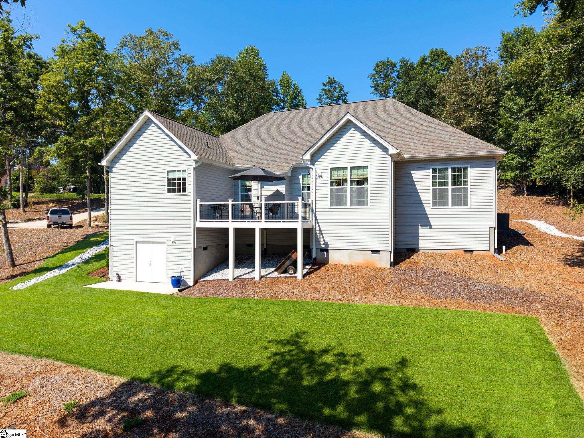 105 Winterbrook Circle Seneca, SC 29678