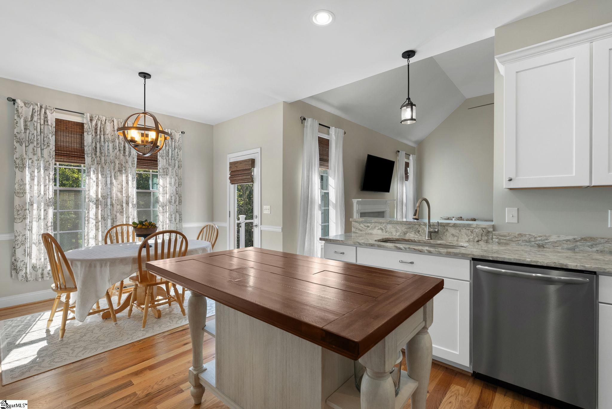 105 Winterbrook Circle Seneca, SC 29678