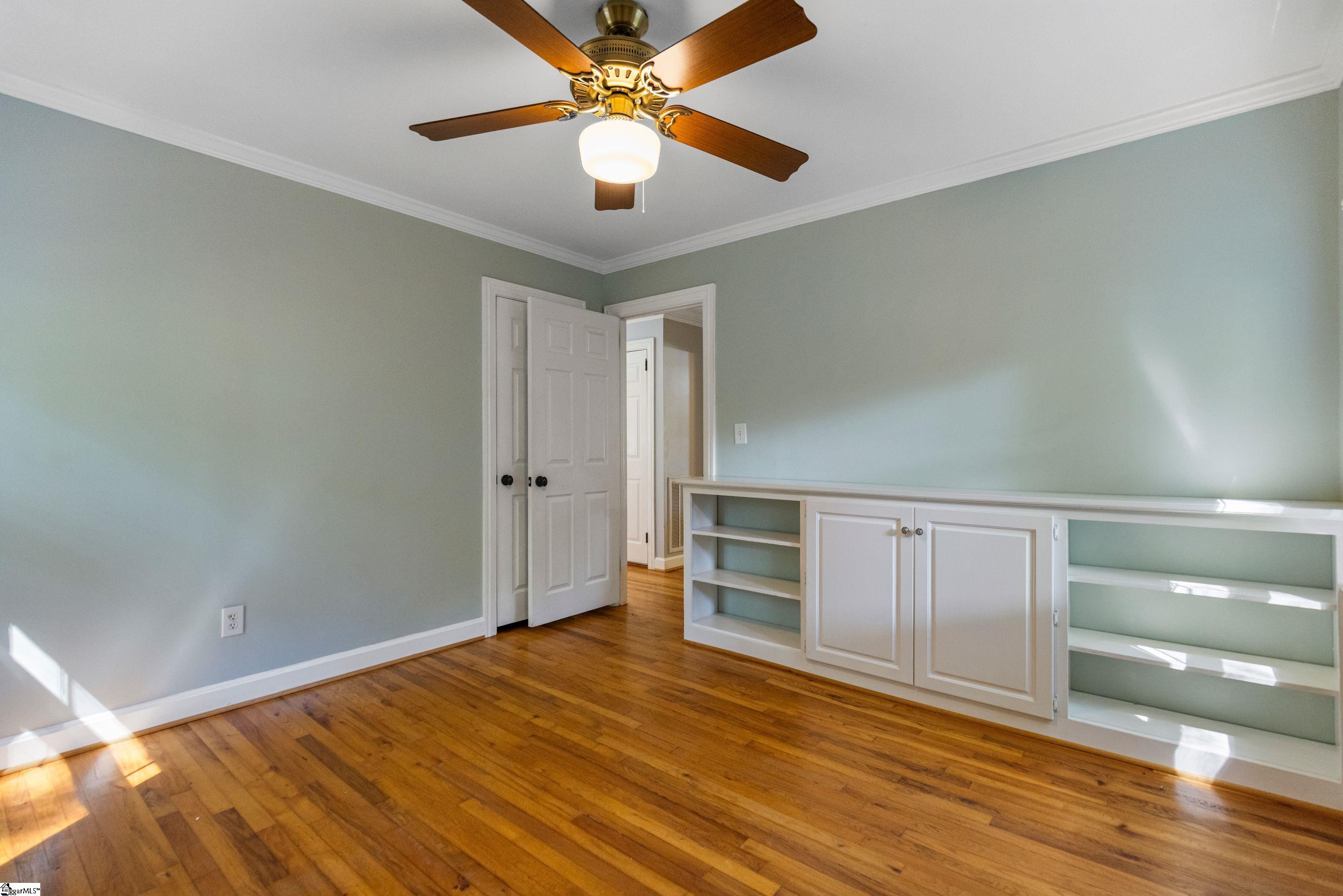 112 N Rockview Drive Greenville, SC 29609