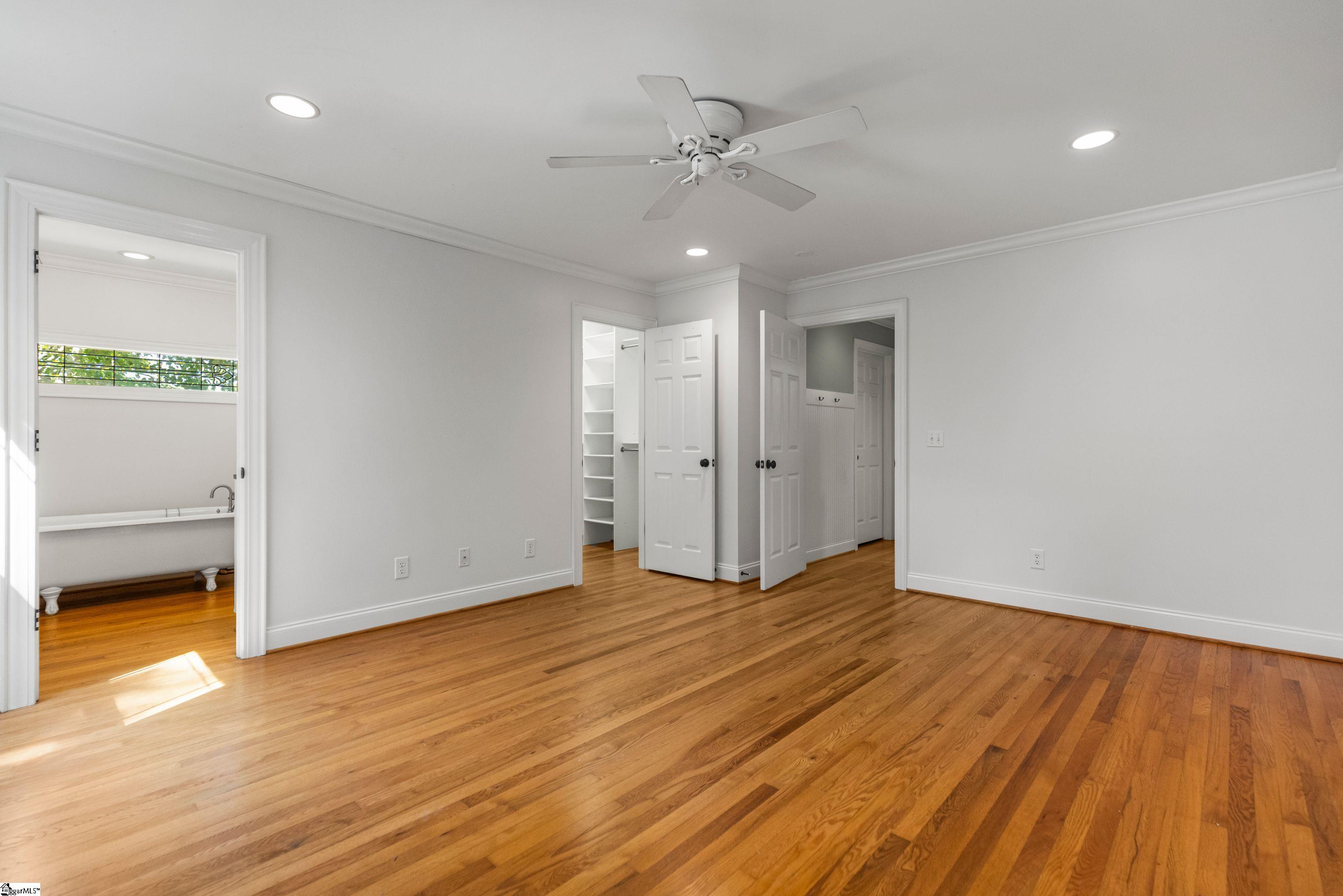 112 N Rockview Drive Greenville, SC 29609
