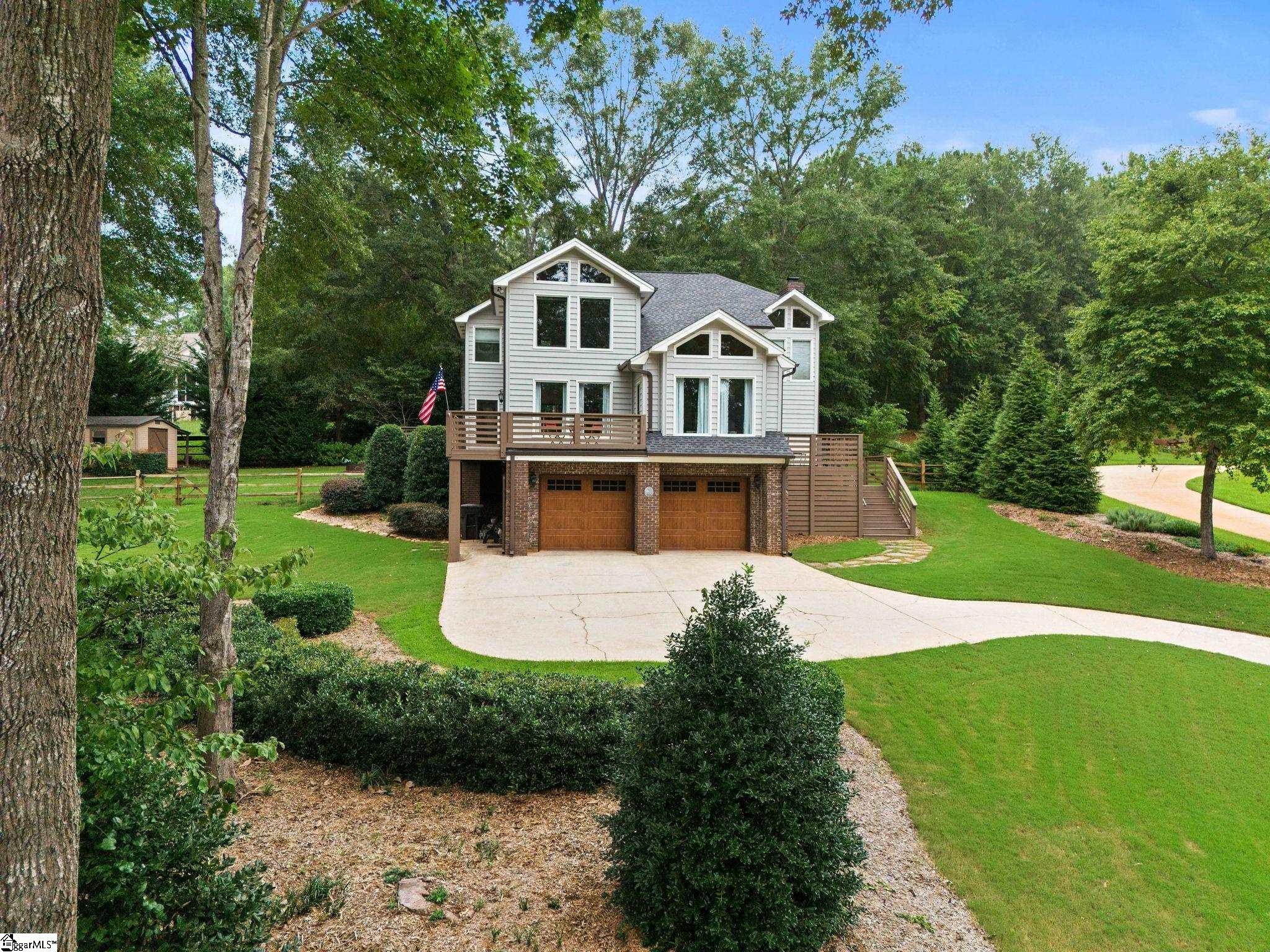 323 Bass Cove Drive Taylors, SC 29687