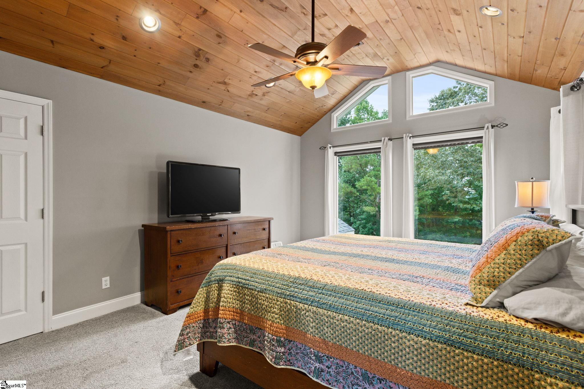 323 Bass Cove Drive Taylors, SC 29687