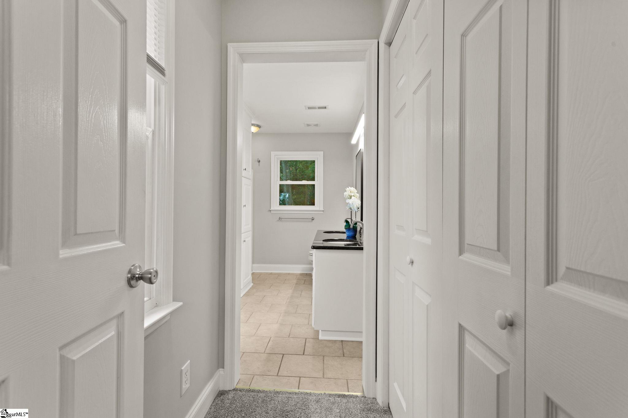 323 Bass Cove Drive Taylors, SC 29687
