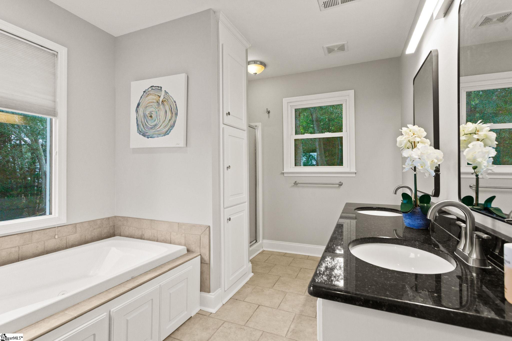 323 Bass Cove Drive Taylors, SC 29687