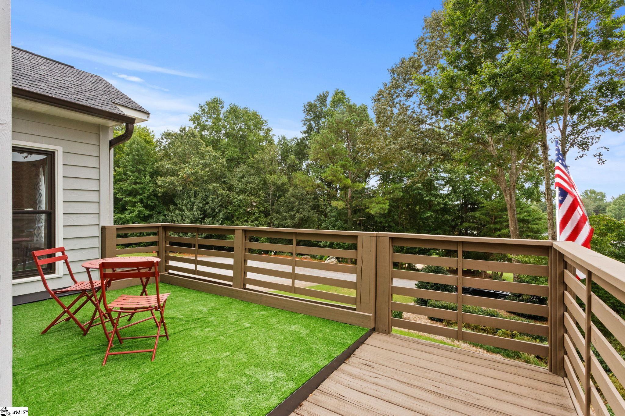 323 Bass Cove Drive Taylors, SC 29687