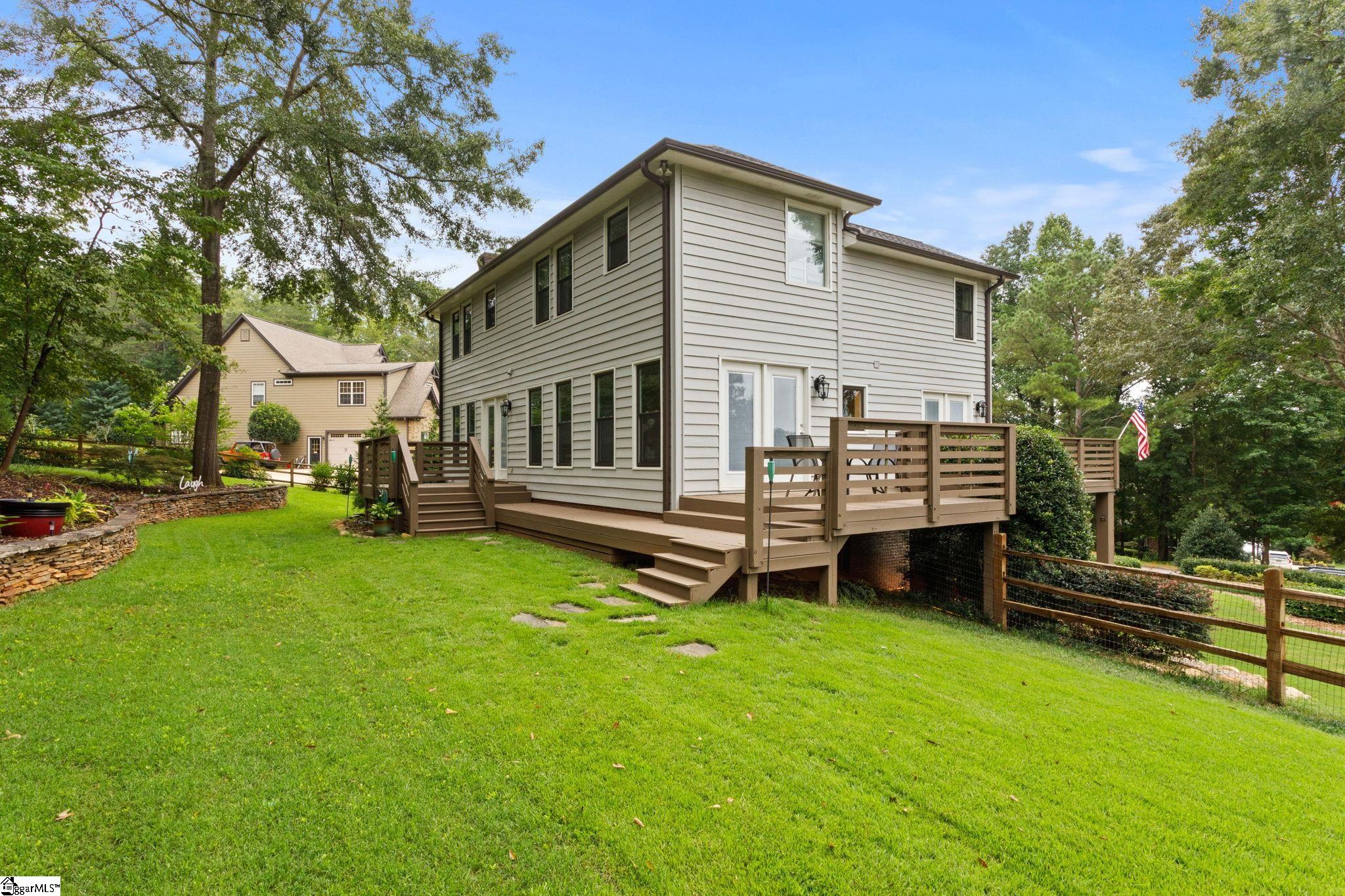 323 Bass Cove Drive Taylors, SC 29687